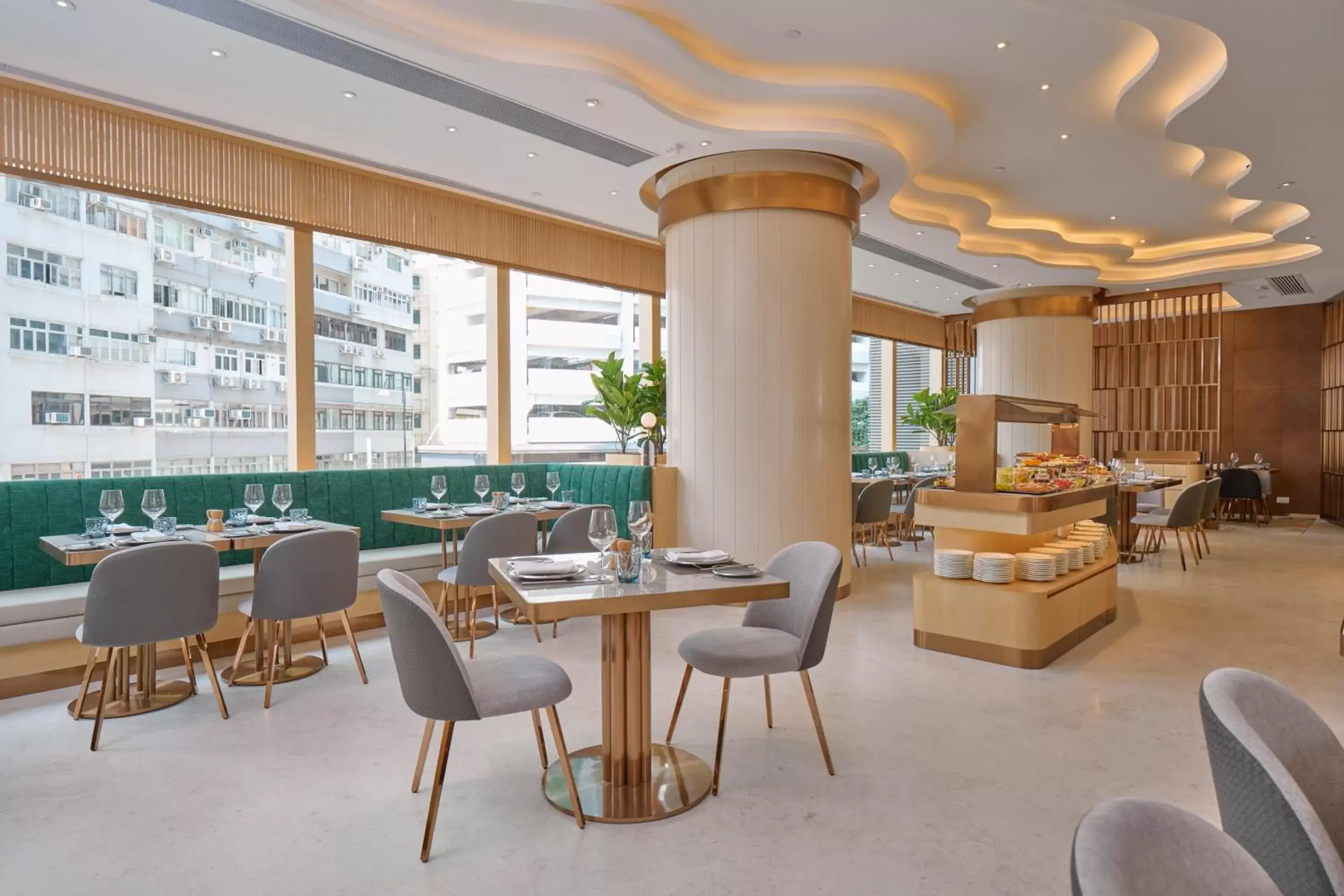 Restaurant/Places to Eat in Crowne Plaza Hong Kong Causeway Bay, an IHG Hotel