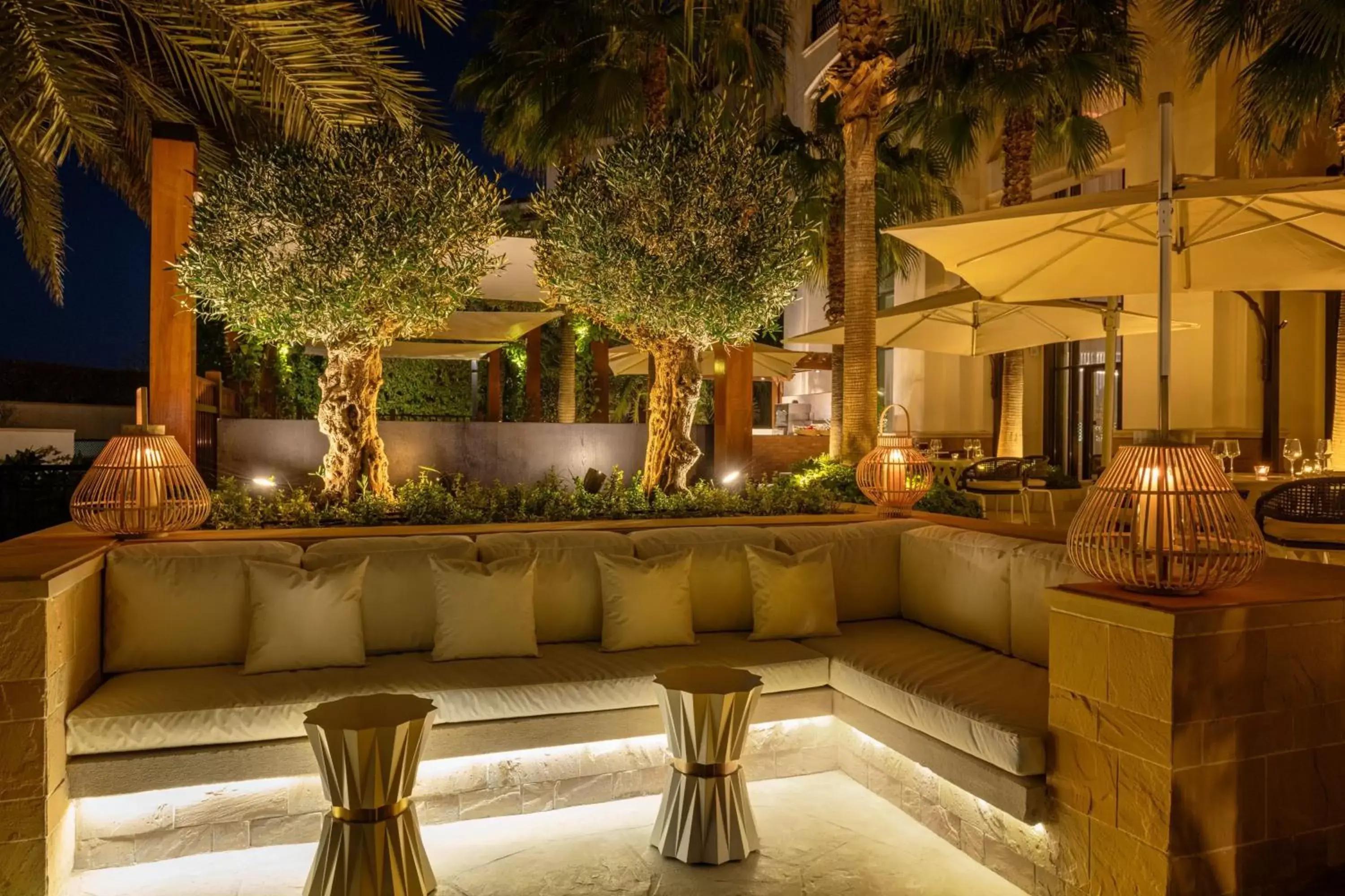 Restaurant/places to eat in The St. Regis Saadiyat Island Resort, Abu Dhabi