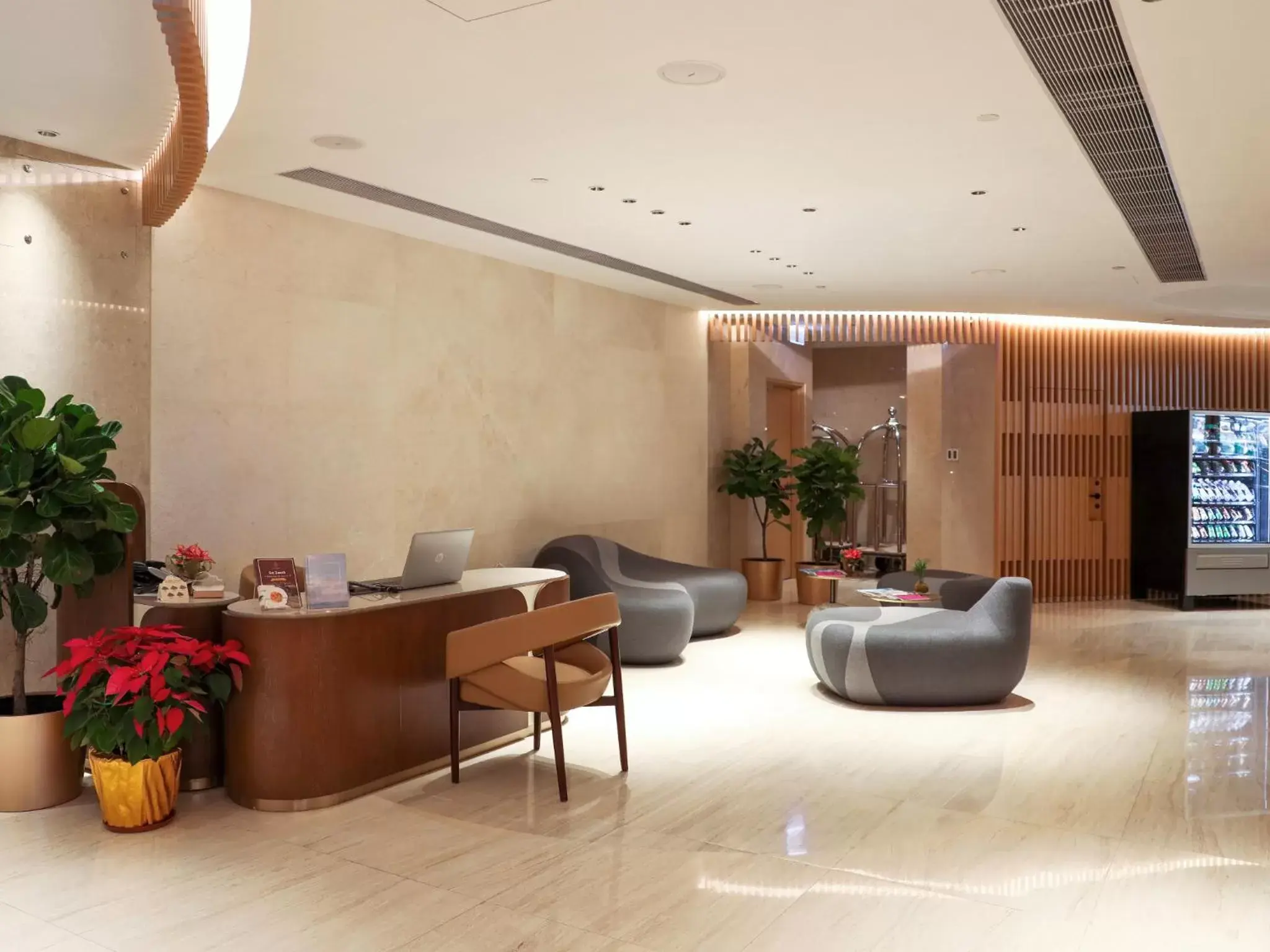 Lobby or reception, Lobby/Reception in One-Eight-One Hotel & Serviced Residences