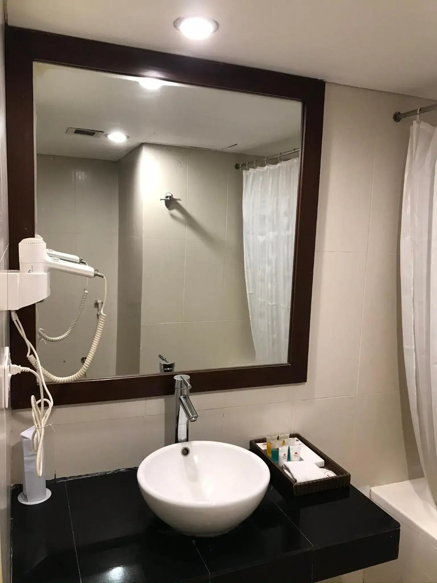 Bathroom in Rose View Hotel
