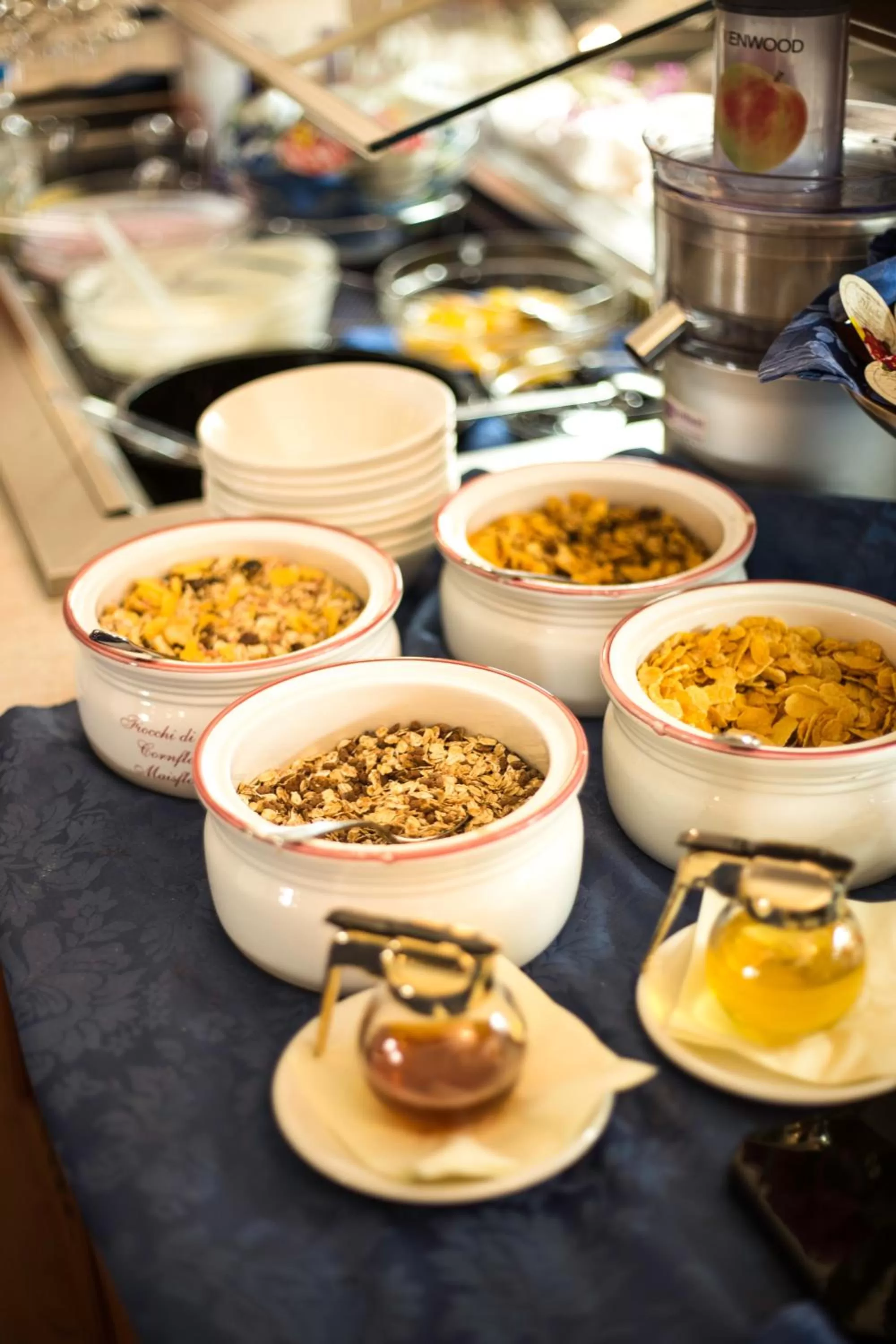 Buffet breakfast in Sartori's Hotel