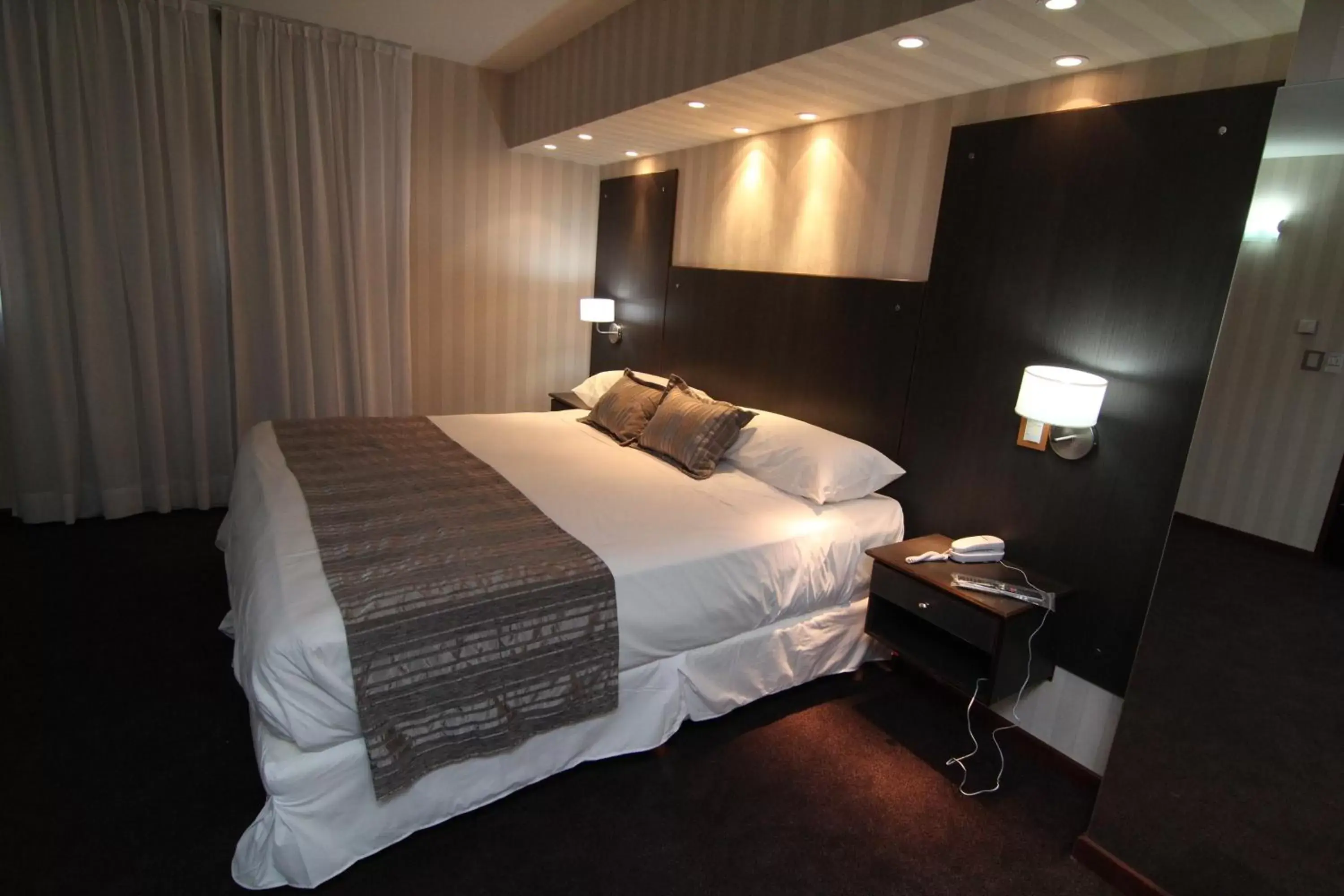 Bed, Room Photo in Hotel El Cortijo
