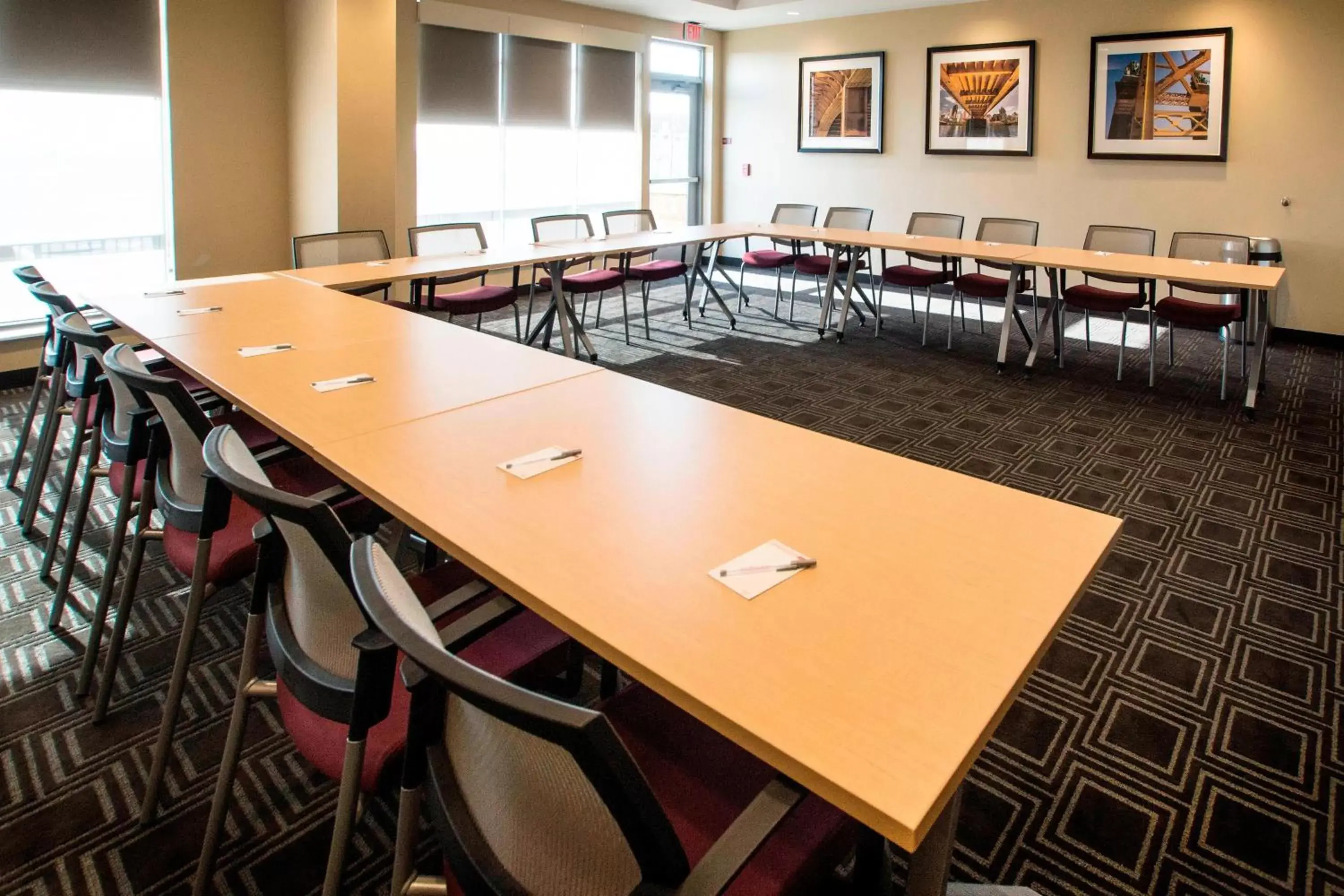 Meeting/conference room in TownePlace Suites by Marriott Pittsburgh Cranberry Township