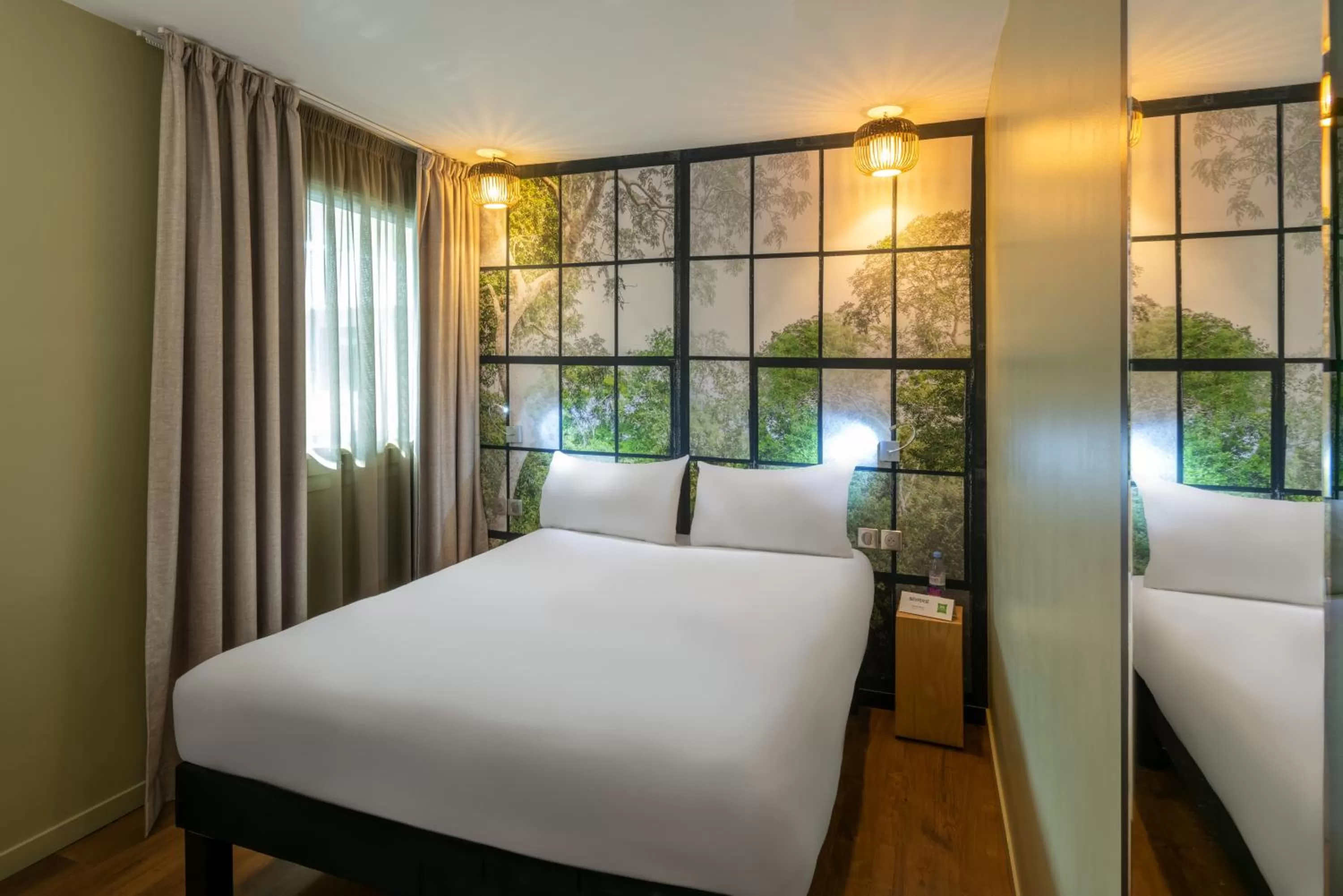 Bedroom, Bed in ibis Styles Parc des Expositions de Villepinte