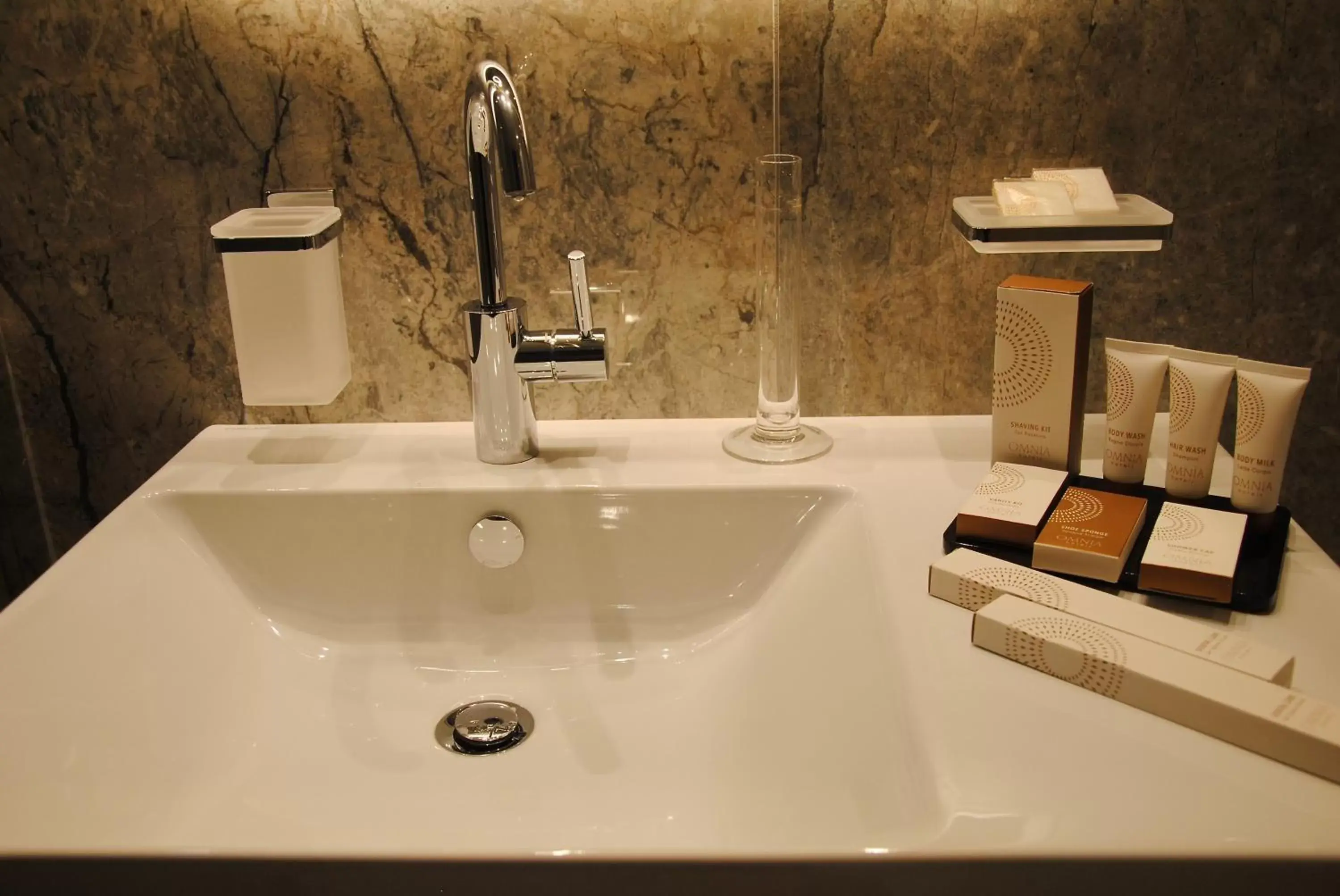 Bathroom in Hotel St Martin by OMNIA hotels