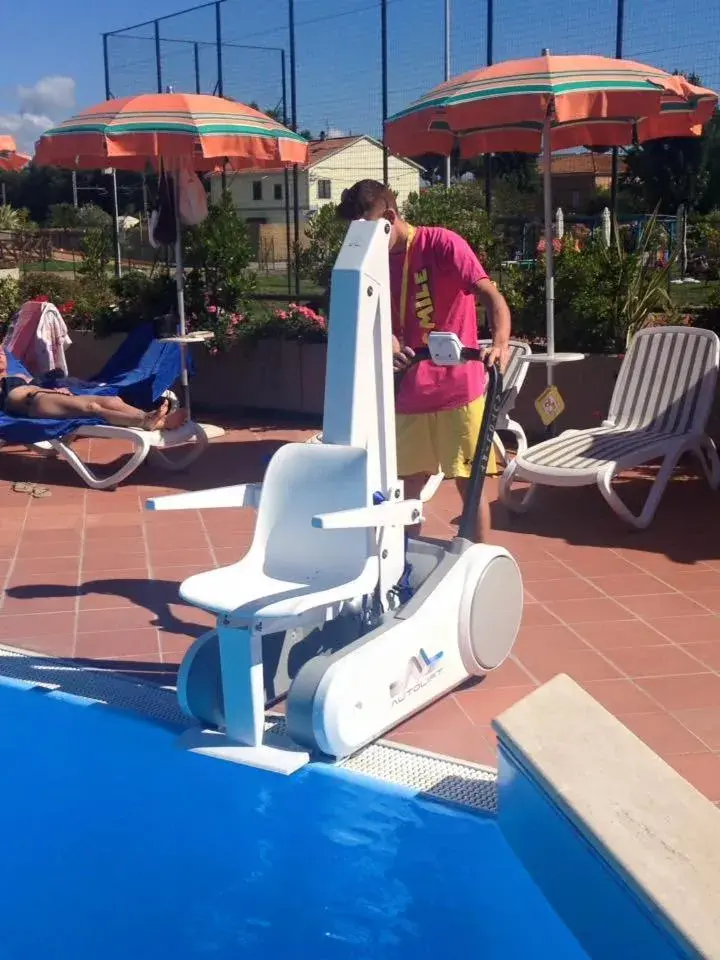 Entertainment, Swimming Pool in Villaggio Mare Si