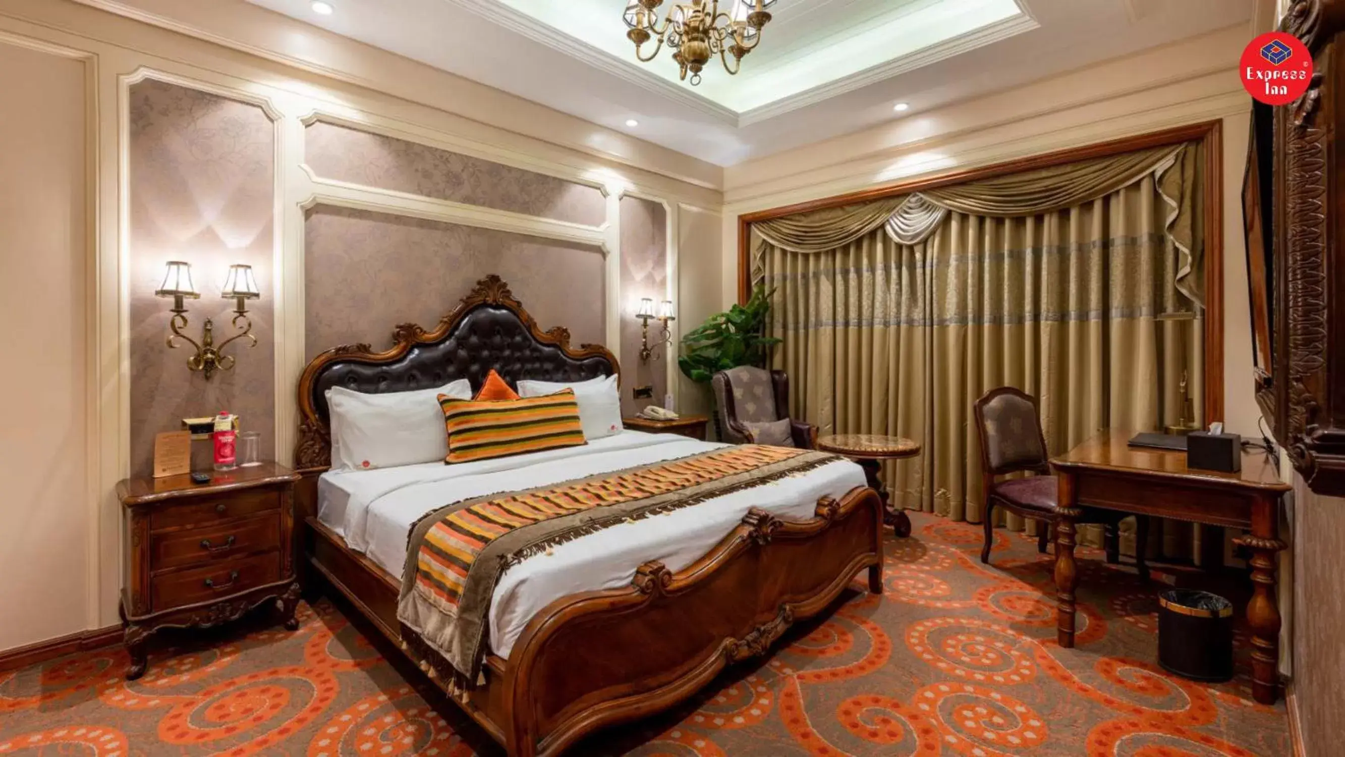 Suite in Express Inn The Business Luxury Hotel Suite in Express Inn The Business Luxury Hotel