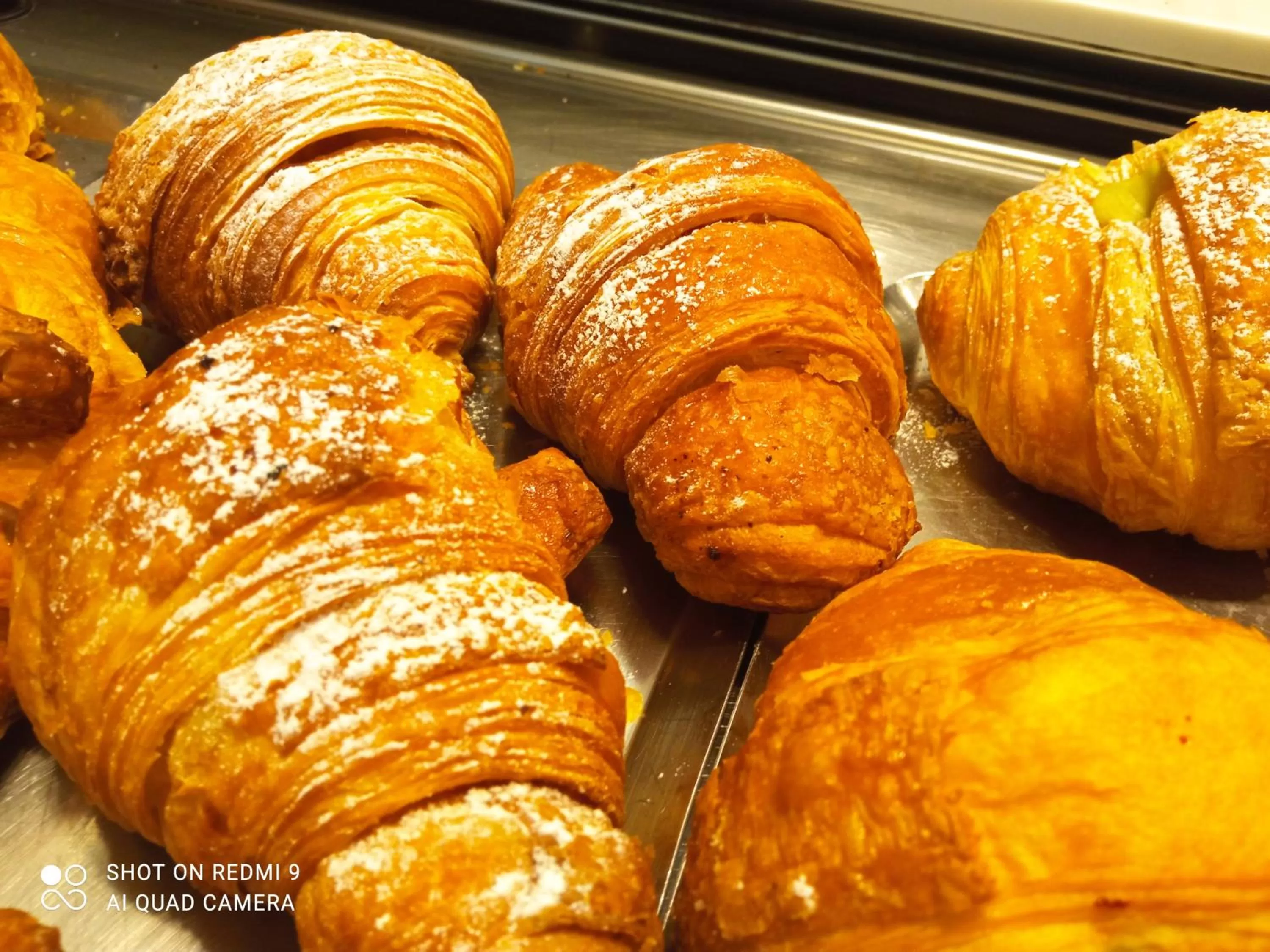 Breakfast, Food in Golden Rooms