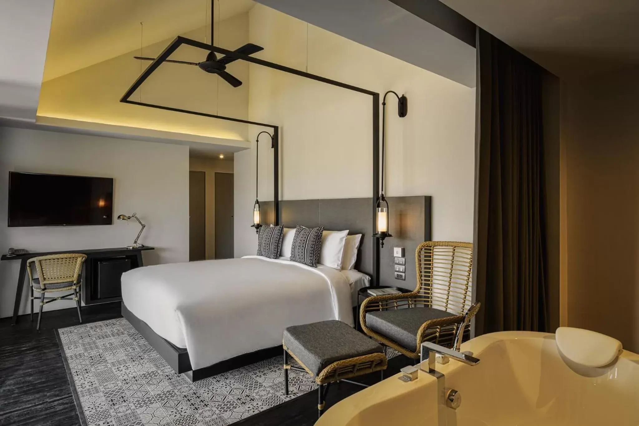 Photo of the whole room, Bed in KIRI HOTEL Chiang Mai Photo of the whole room, Bed in KIRI HOTEL Chiang Mai