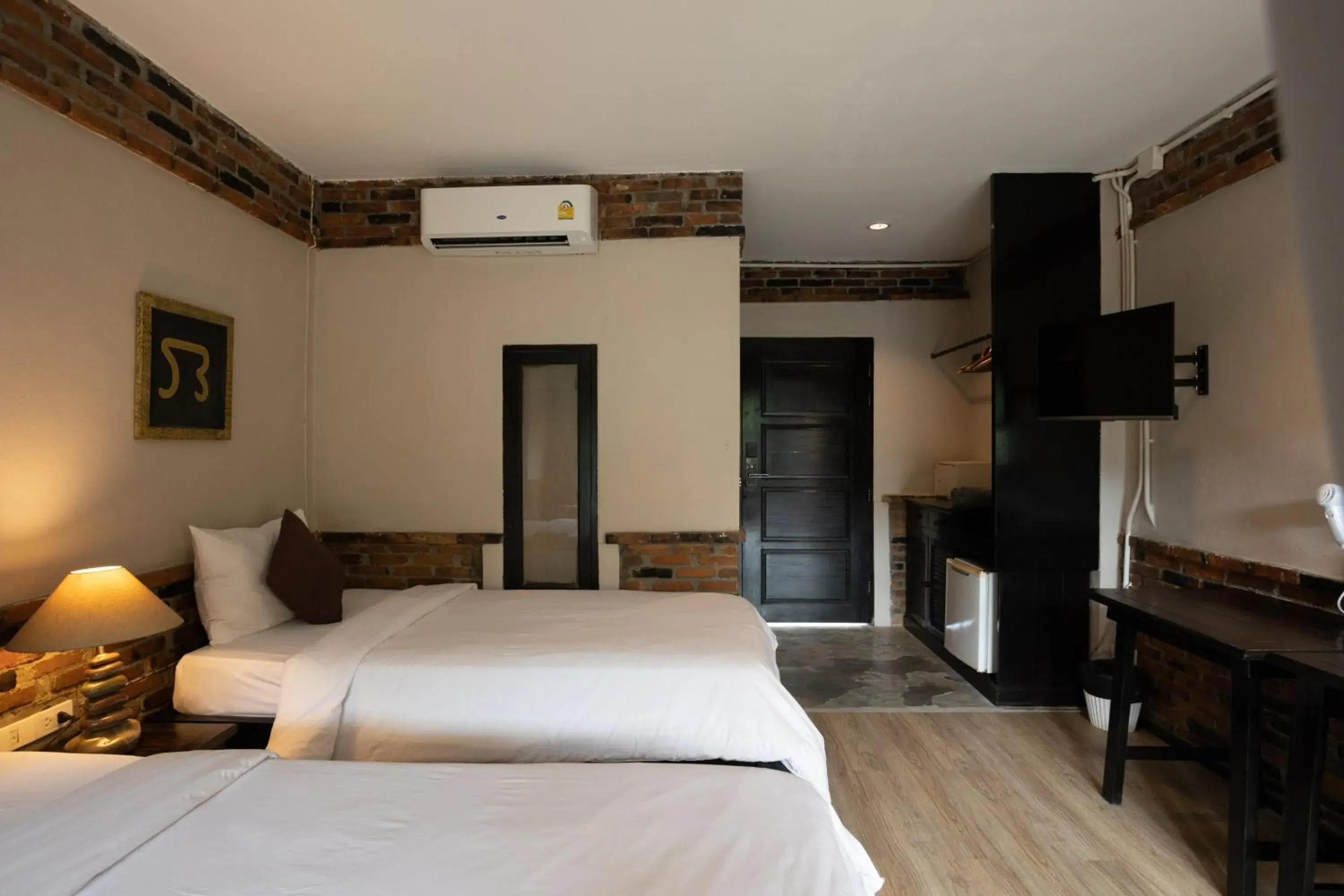 Bed in Motive Cottage Resort