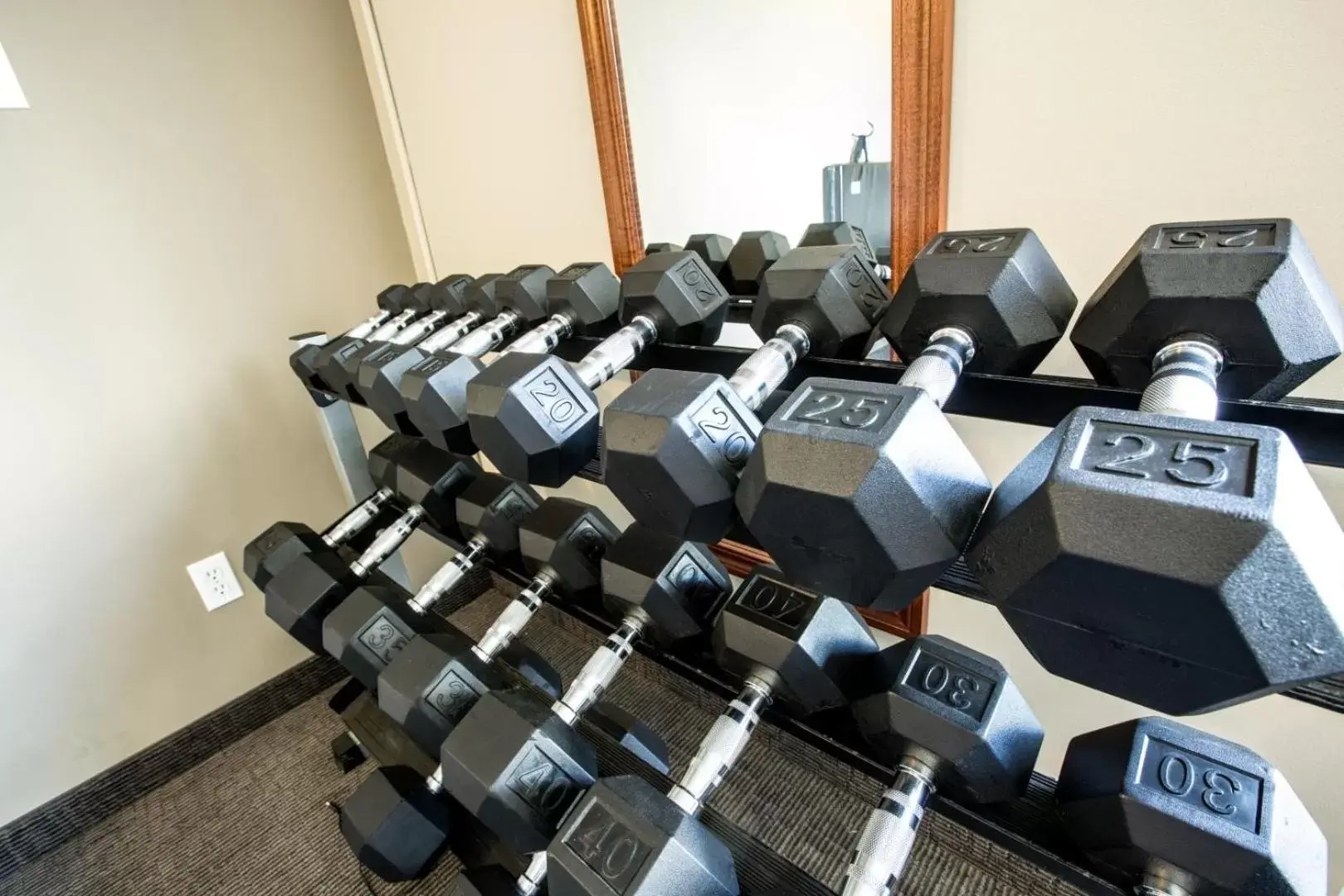 Fitness centre/facilities, Fitness Center/Facilities in Nomad Hotel & Suites