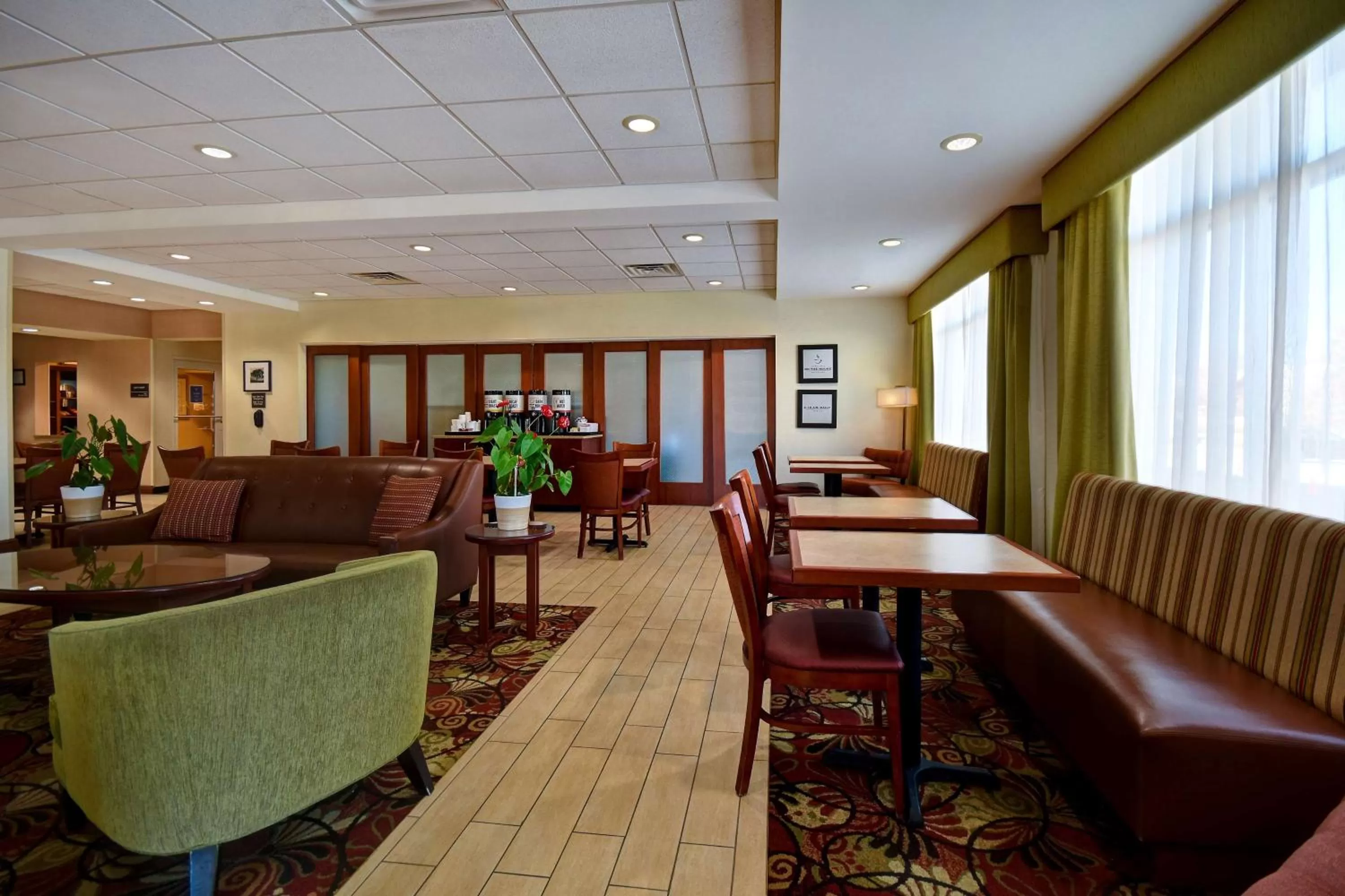 Lobby or reception in Hampton Inn Rutland/Killington