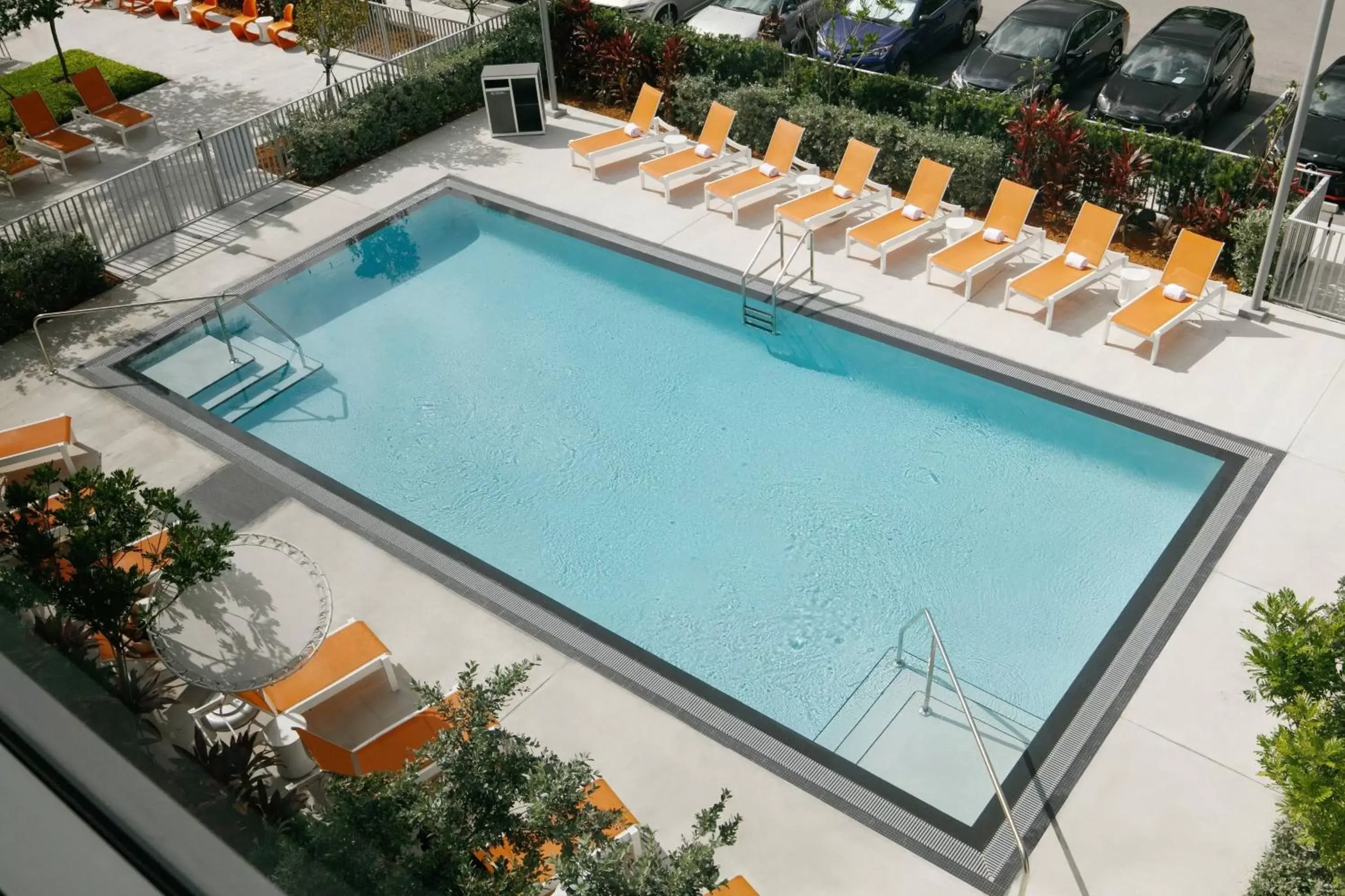 Swimming pool, Pool View in Aloft Miami Airport