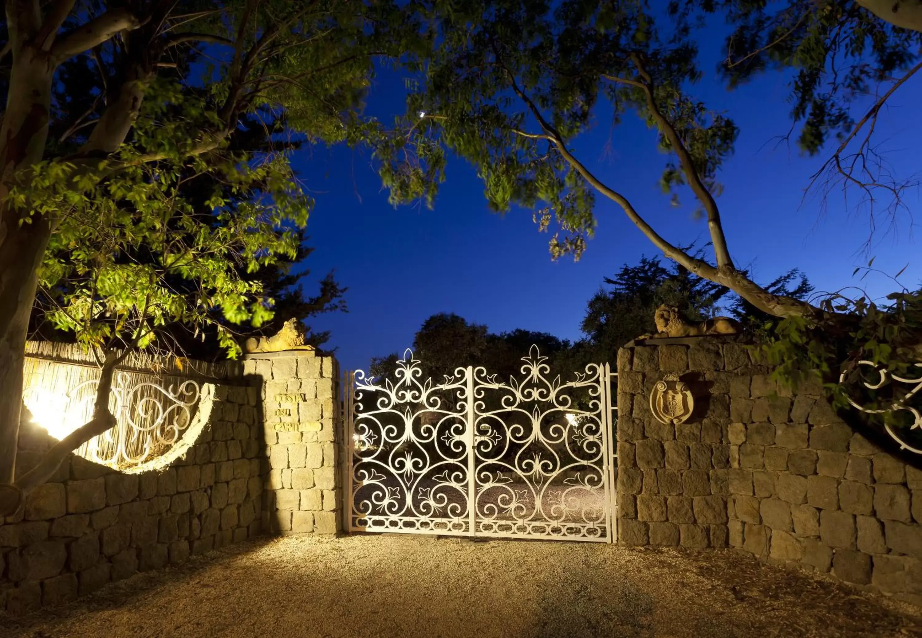 Decorative detail in Costa Del Capitano Seaview Suites & Villas