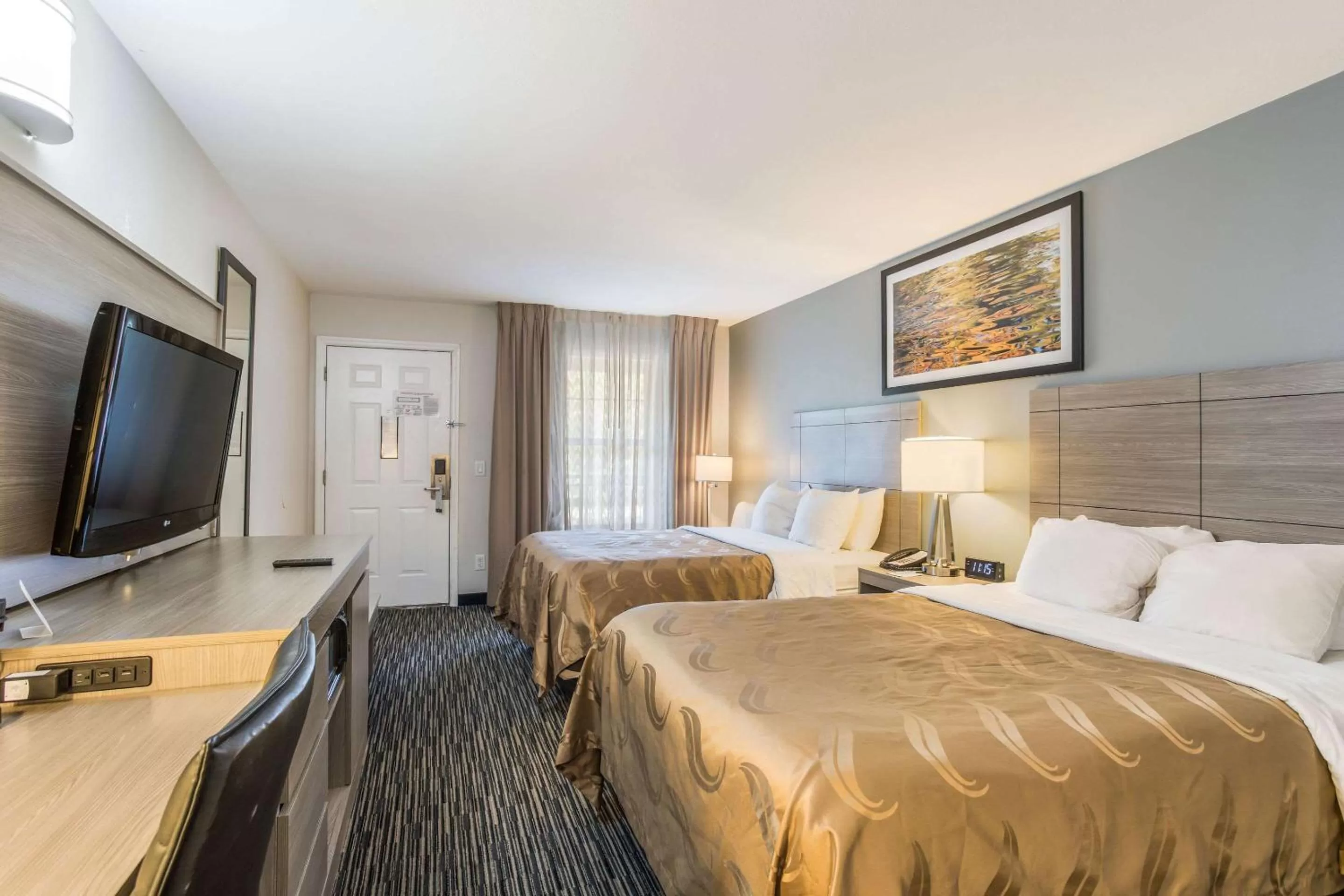 Bedroom, Bed in Quality Inn Gallatin-Nashville Metro