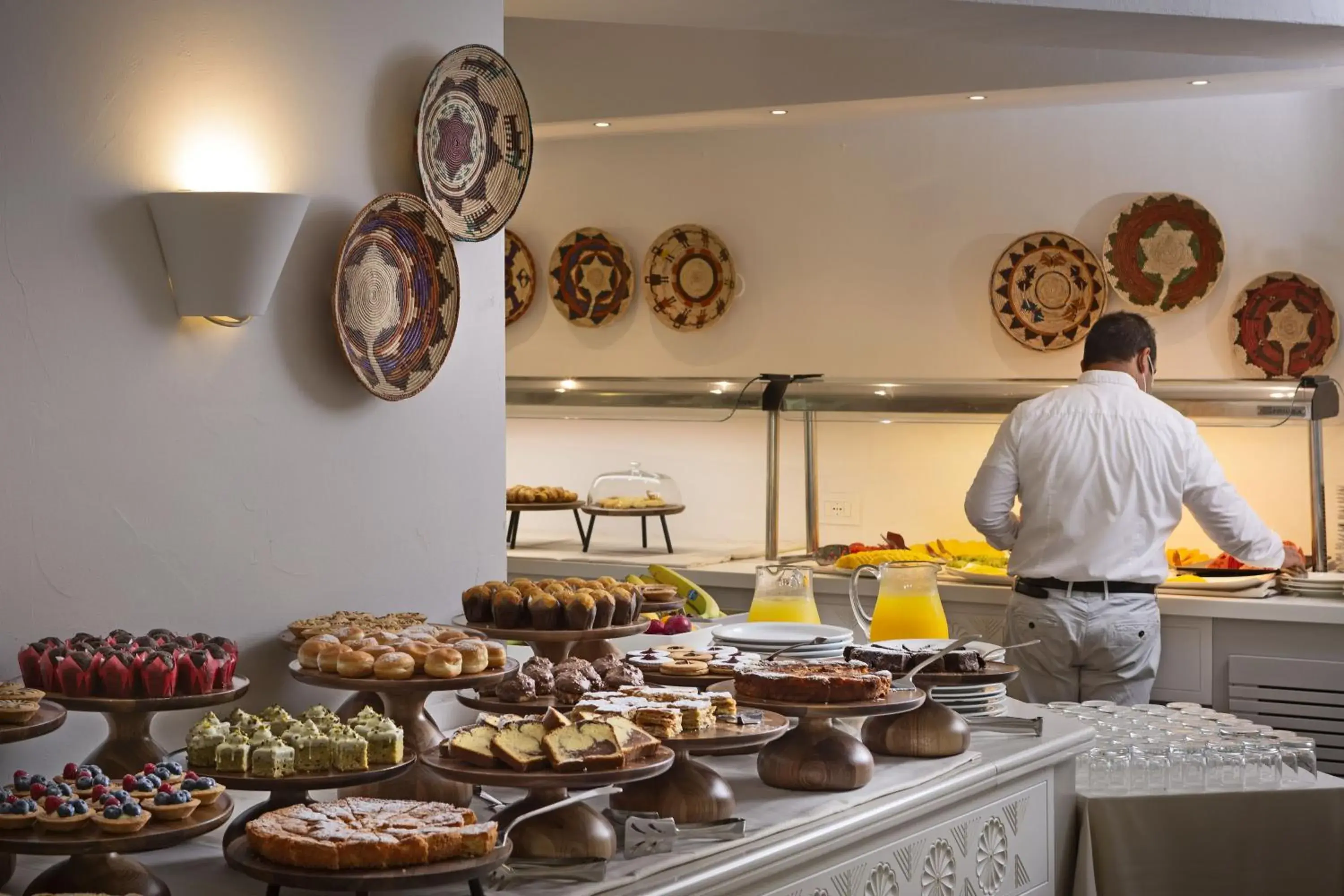 Buffet breakfast in Hotel Abi D'Oru