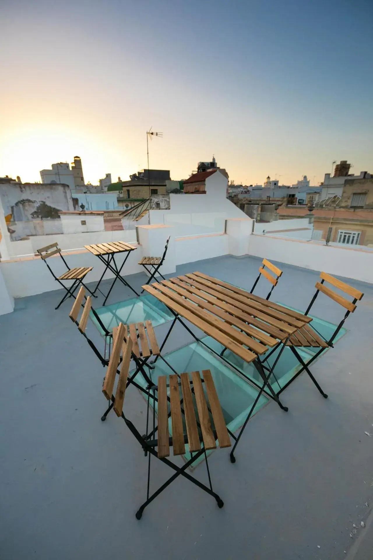 Balcony/Terrace in Planeta Cadiz Hostel