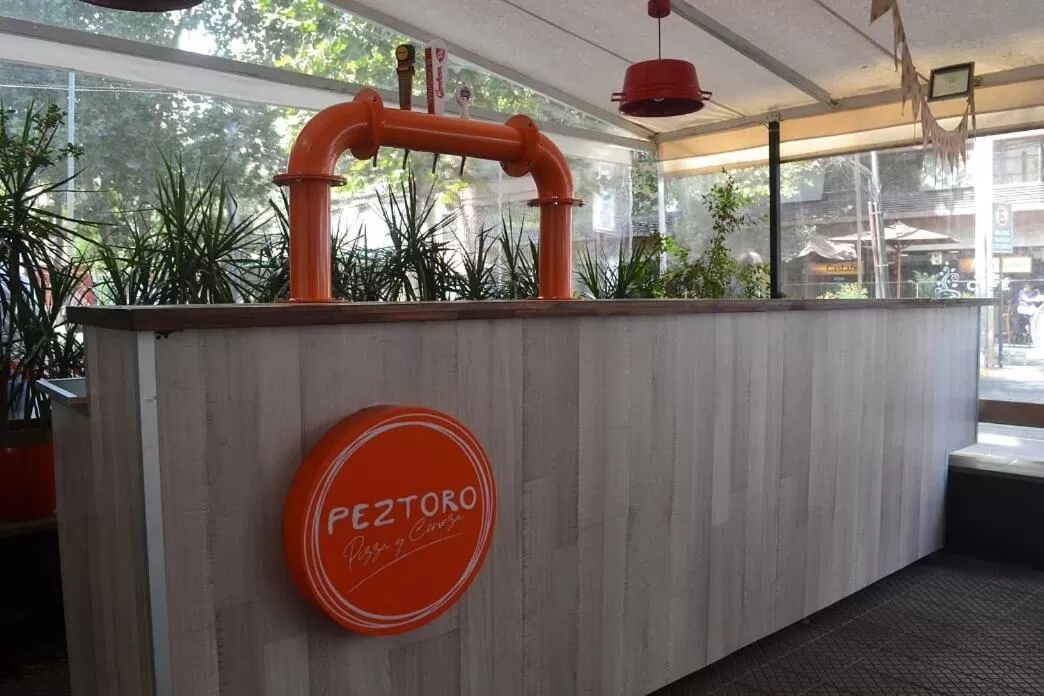 Restaurant/places to eat in Hotel Diego de Velazquez