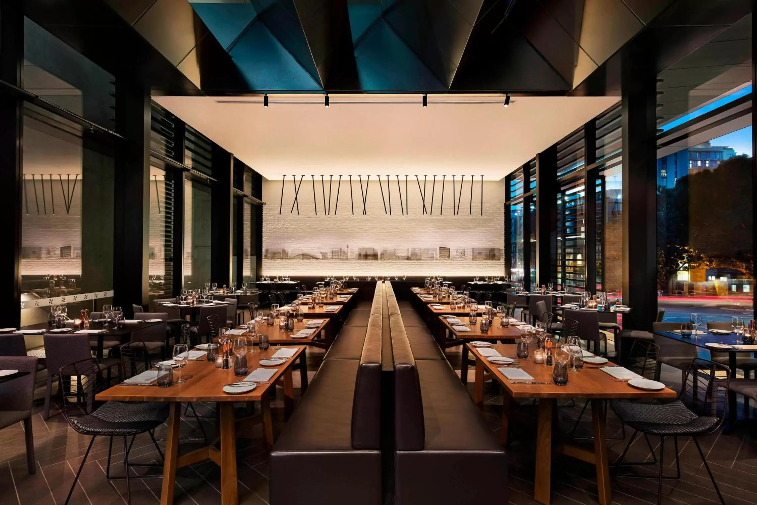 Restaurant/Places to Eat in Four Points by Sheraton Sydney, Central Park