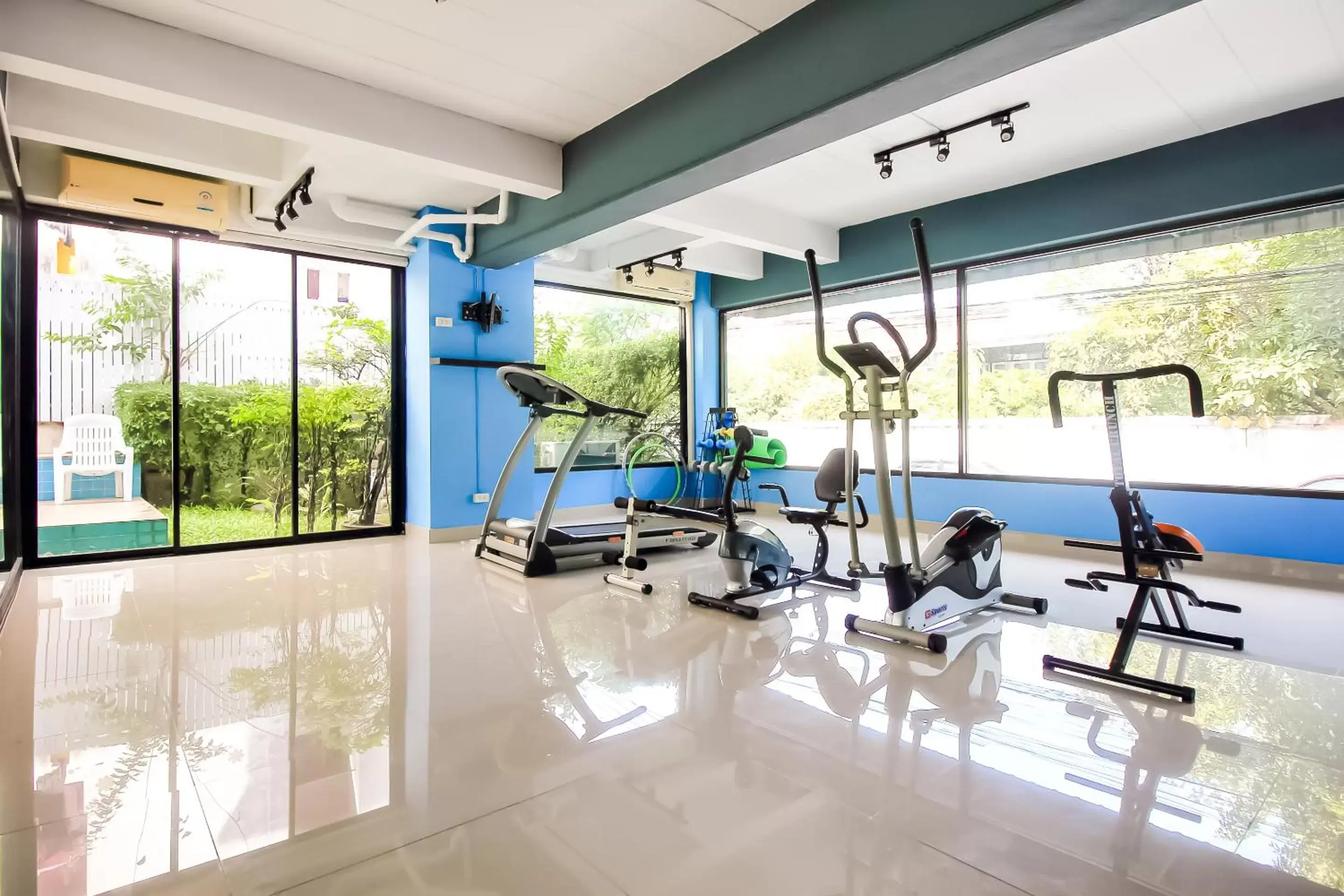 Fitness centre/facilities, Fitness Center/Facilities in Super OYO 427 Chill Apartment