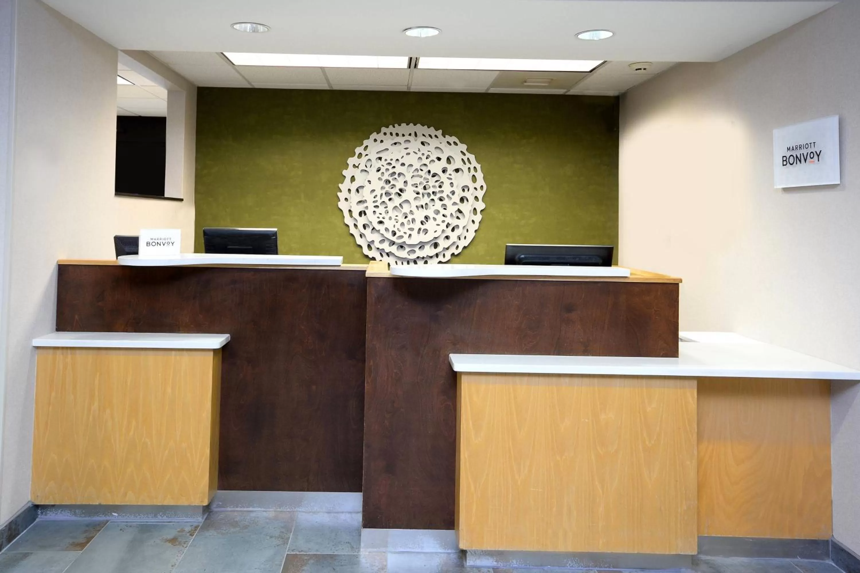 Lobby or reception in Fairfield Inn & Suites by Marriott Charlottesville North