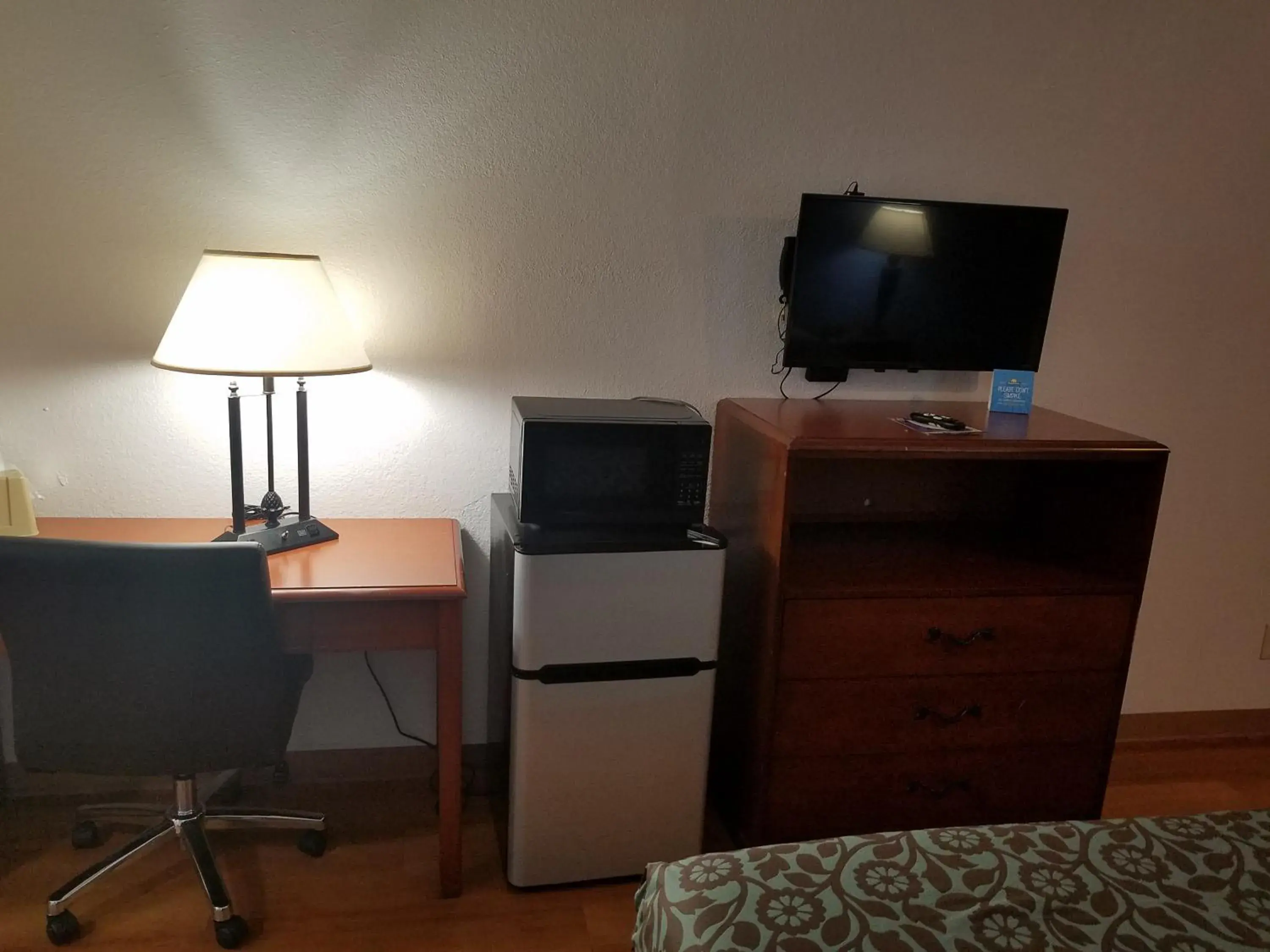 King Room - Non-Smoking in Days Inn by Wyndham Oklahoma City NW Expressway King Room - Non-Smoking in Days Inn by Wyndham Oklahoma City NW Expressway