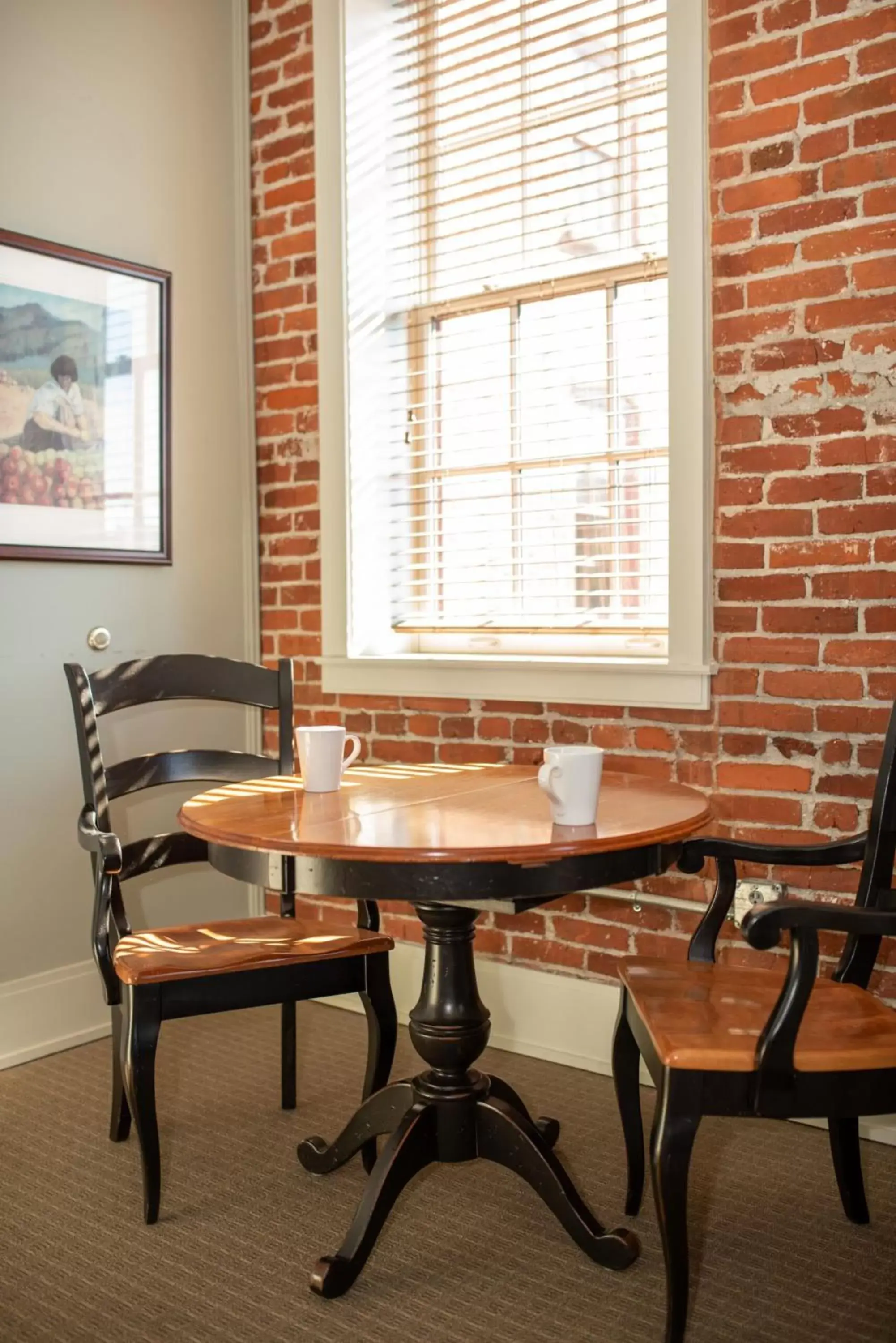 Dining Area in Lancaster Arts Hotel