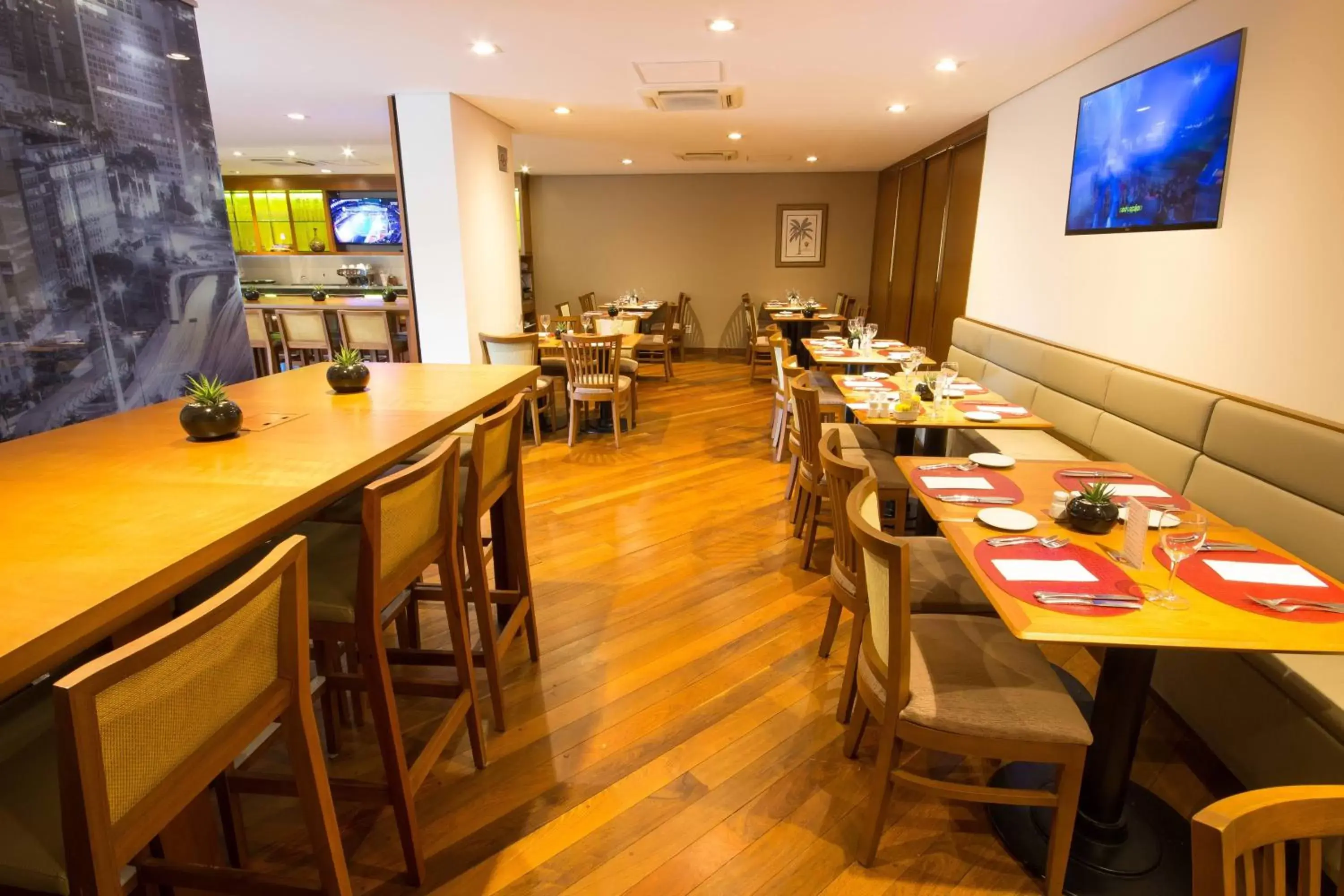 Restaurant/Places to Eat in Marriott Executive Apartments Sao Paulo