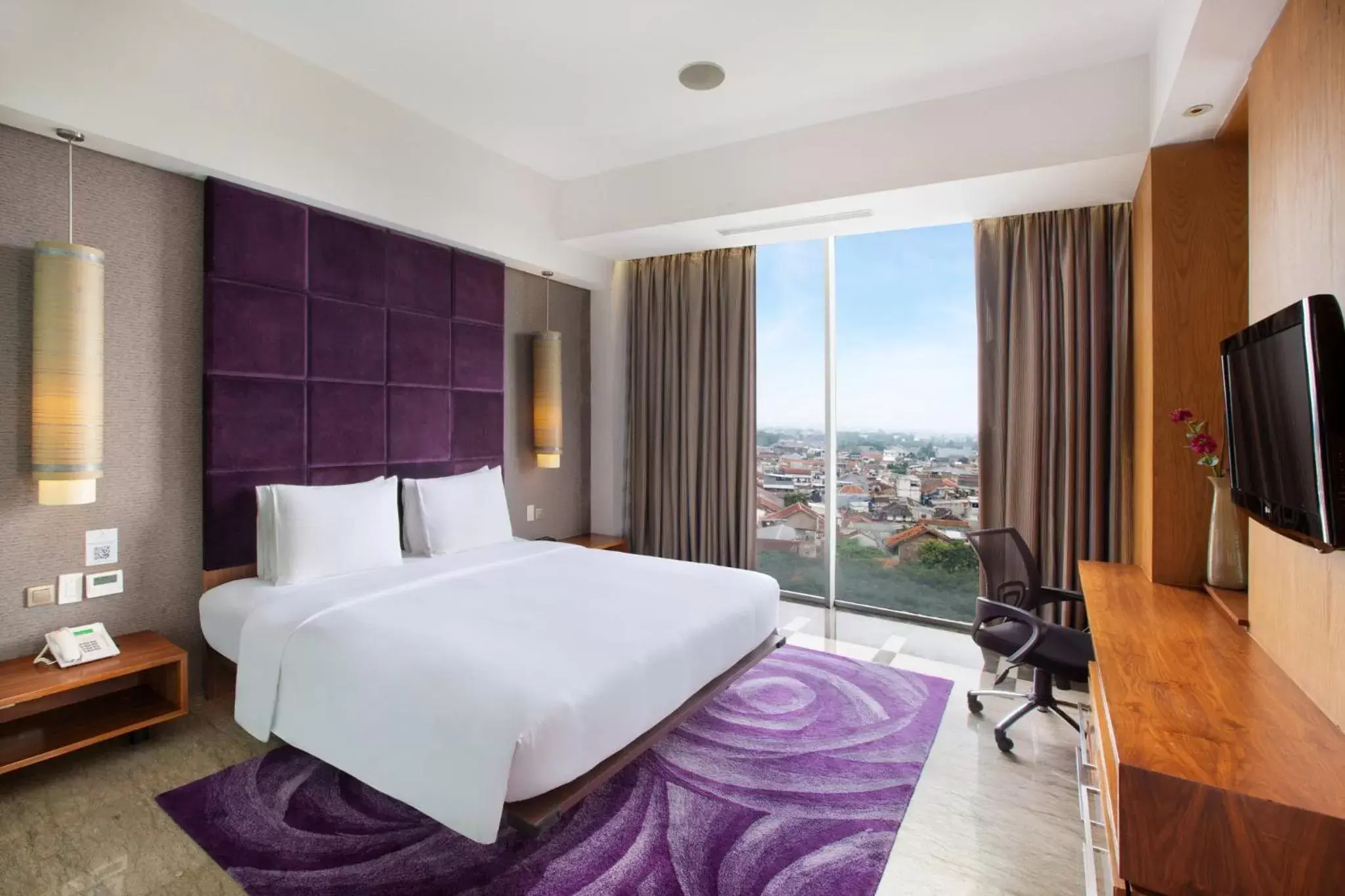 Photo of the whole room in Holiday Inn Bandung Pasteur, an IHG Hotel