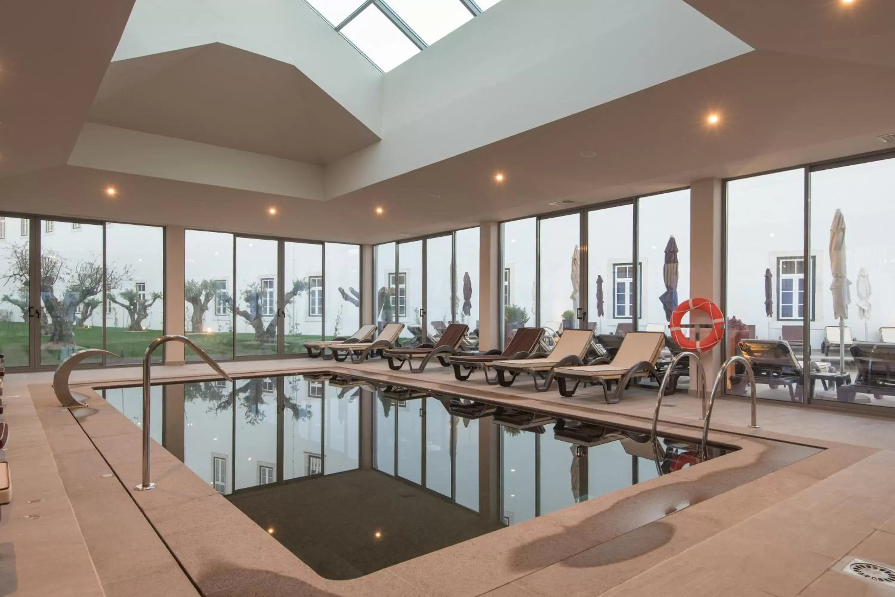 Swimming pool in Vila Gale Collection Elvas Swimming pool in Vila Gale Collection Elvas