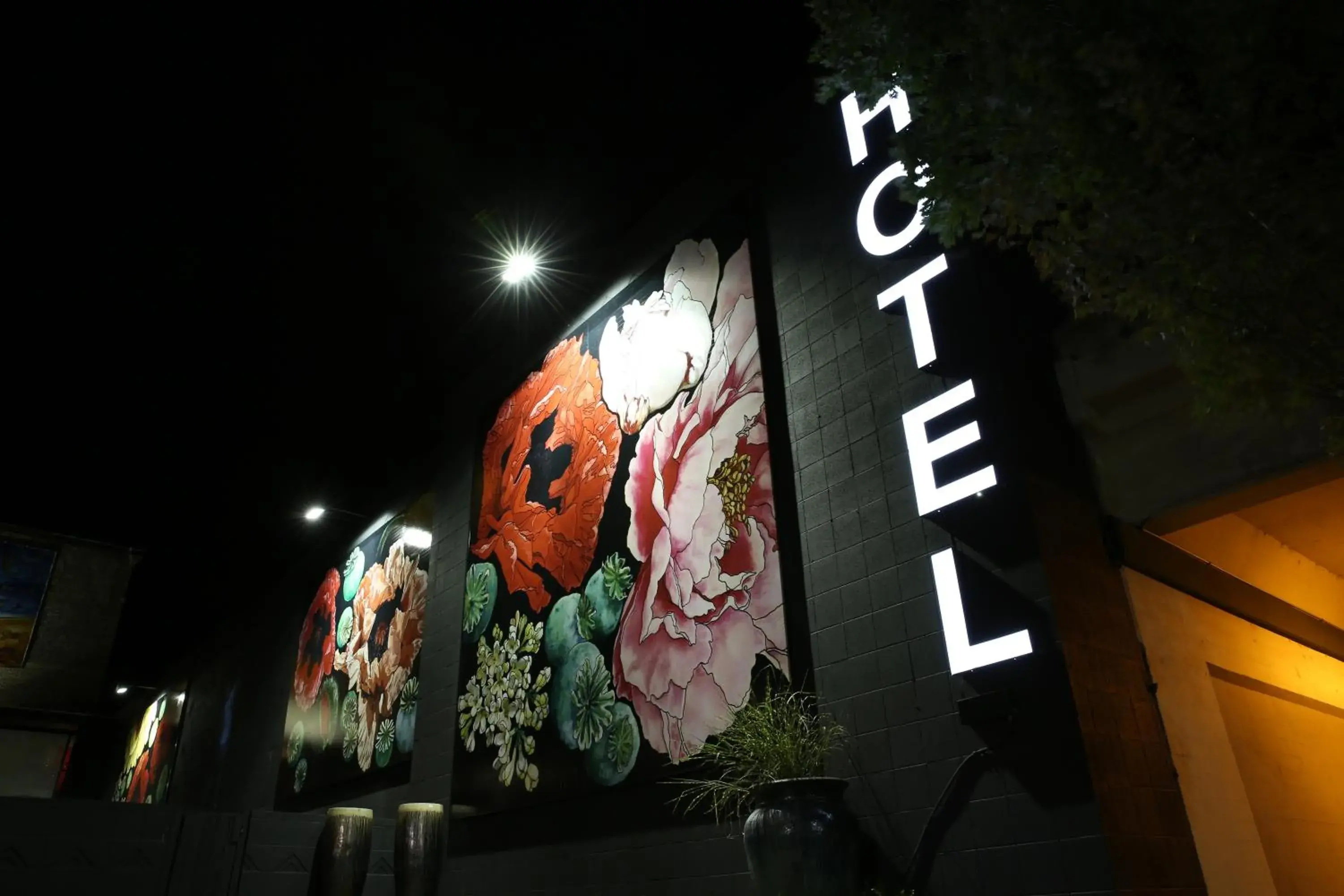 Facade/entrance in Steam Plant Hotel