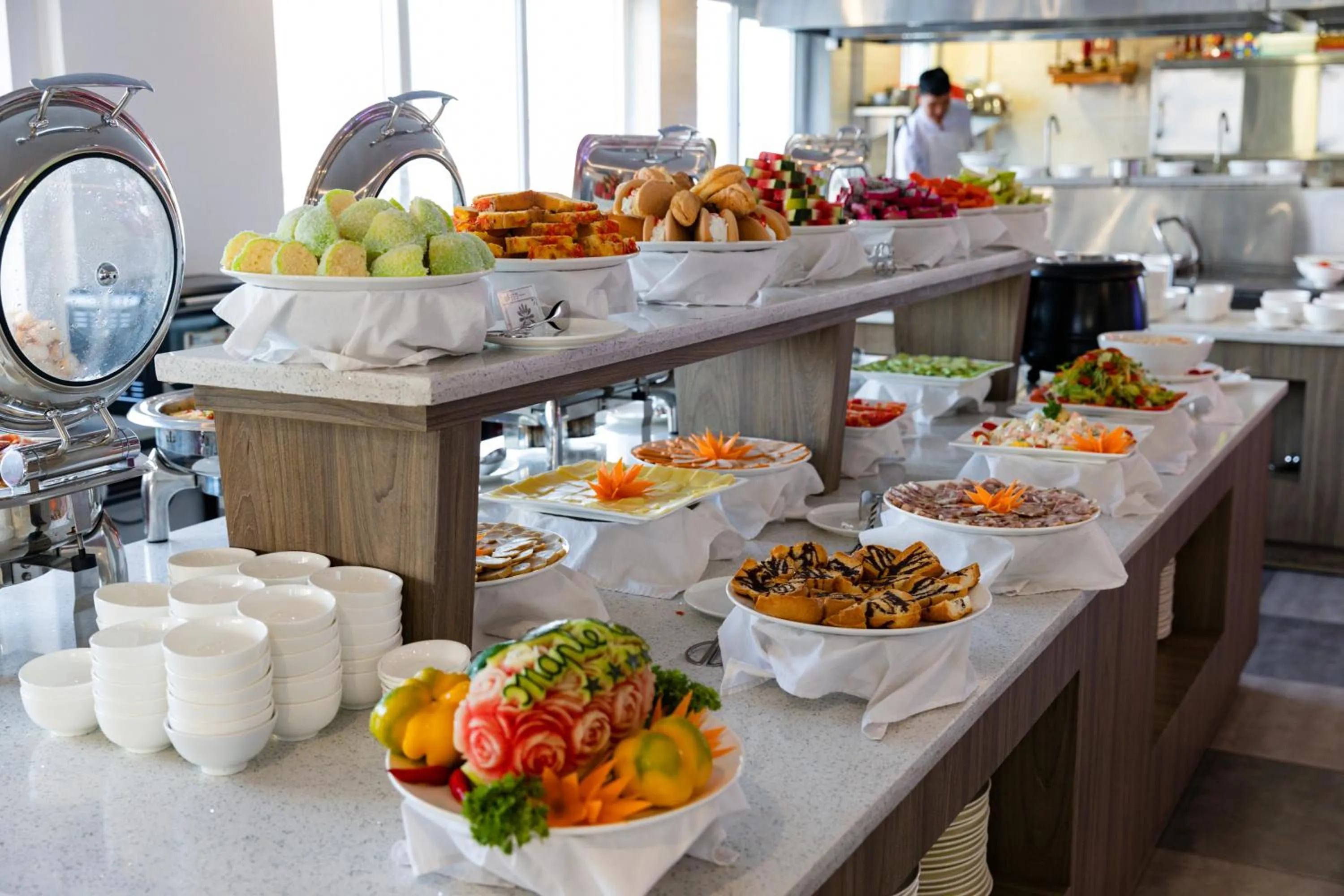 Food and drinks in Maple Leaf Hotel & Apartment