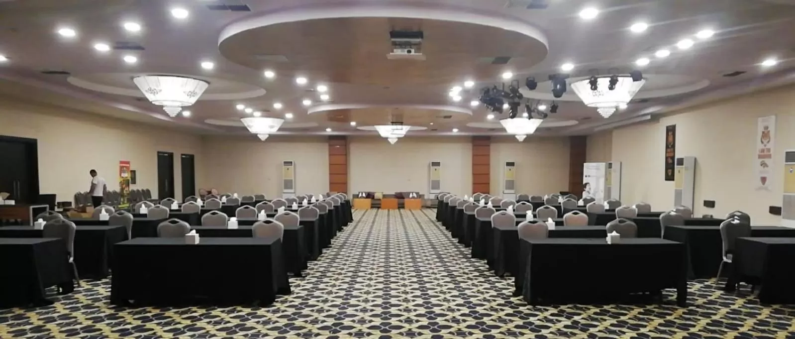 Banquet/Function facilities in Dedeman Erbil Hotel City Center
