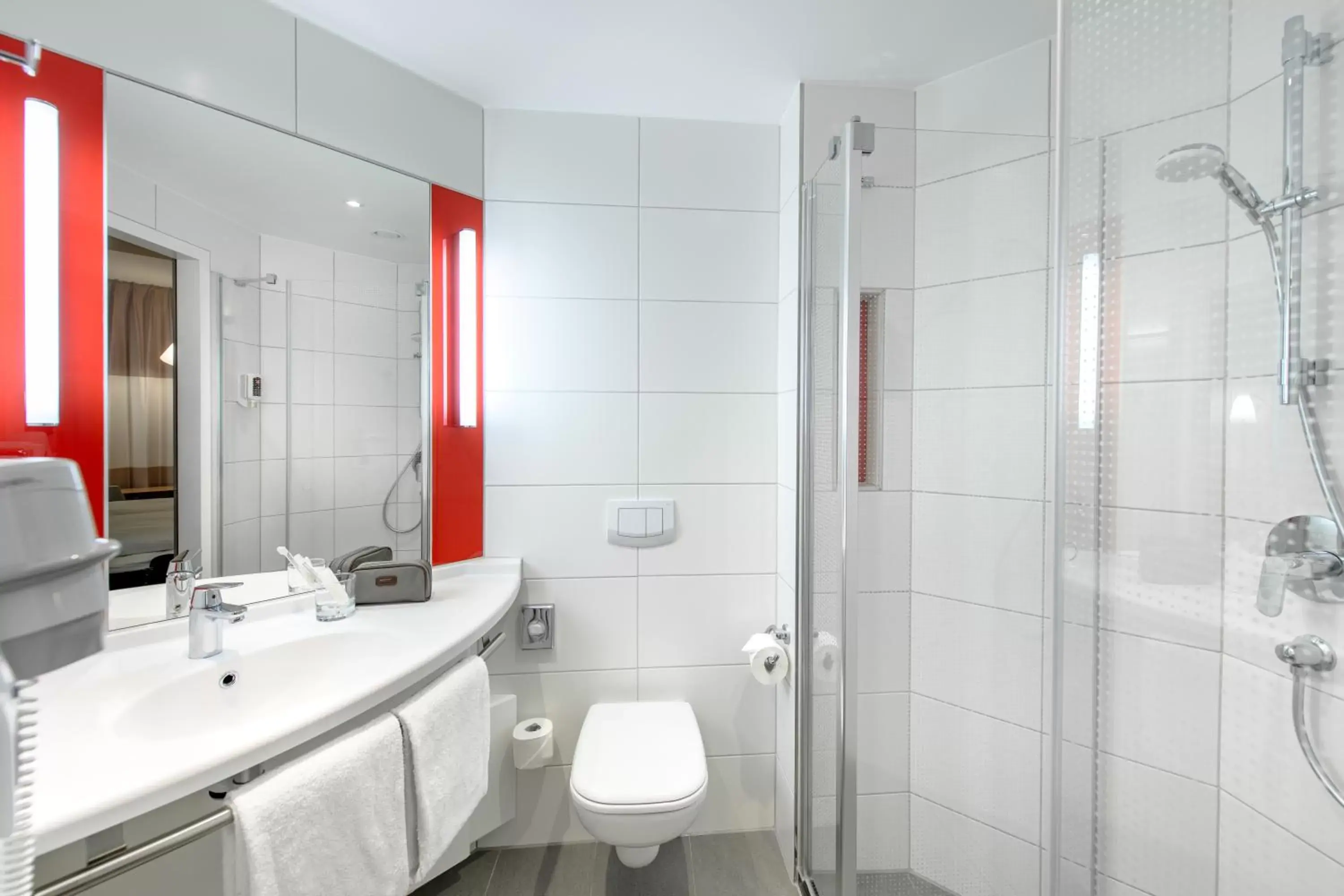 Shower, Bathroom in ibis Landshut City