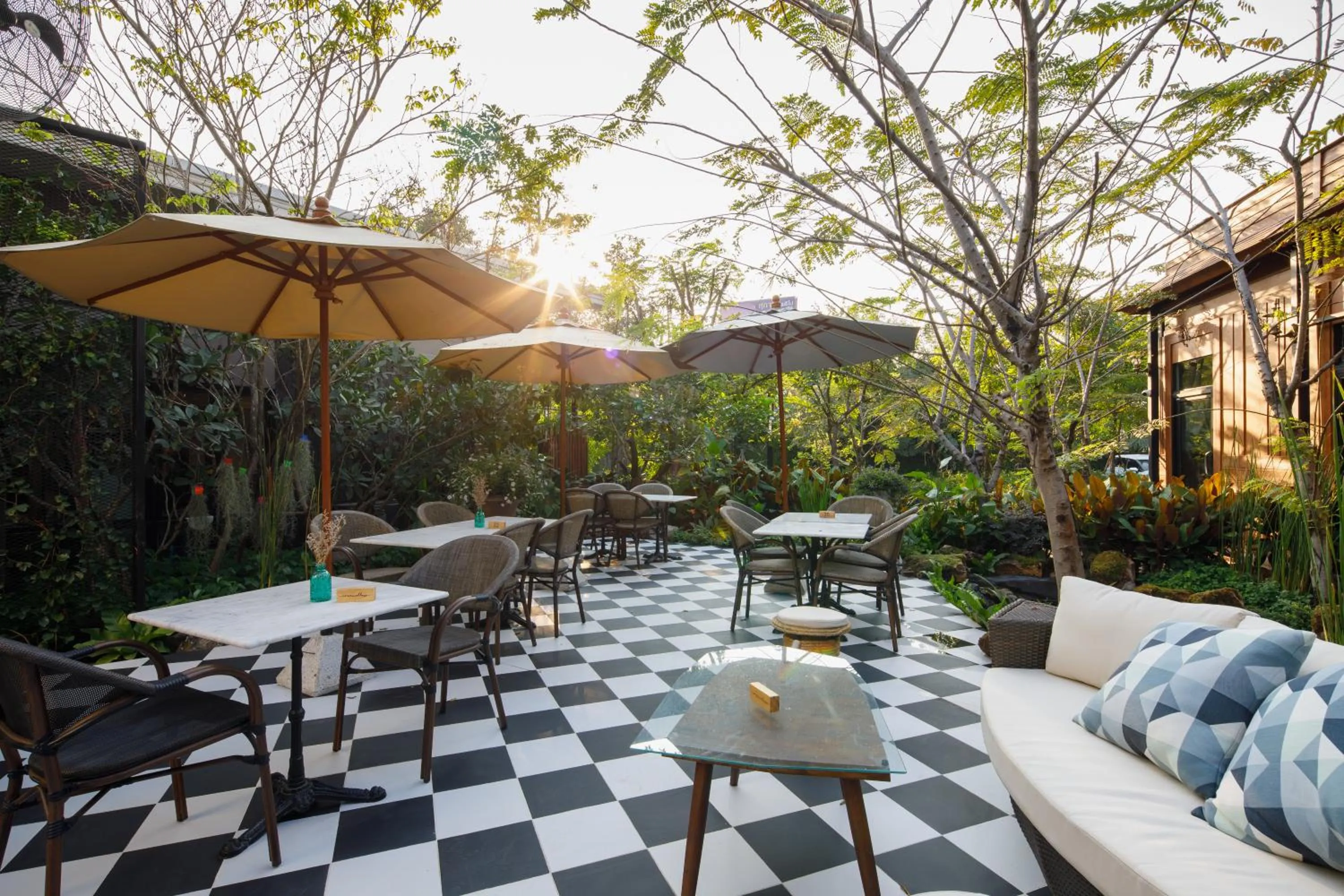 Seating area in Parc Borough City Resort