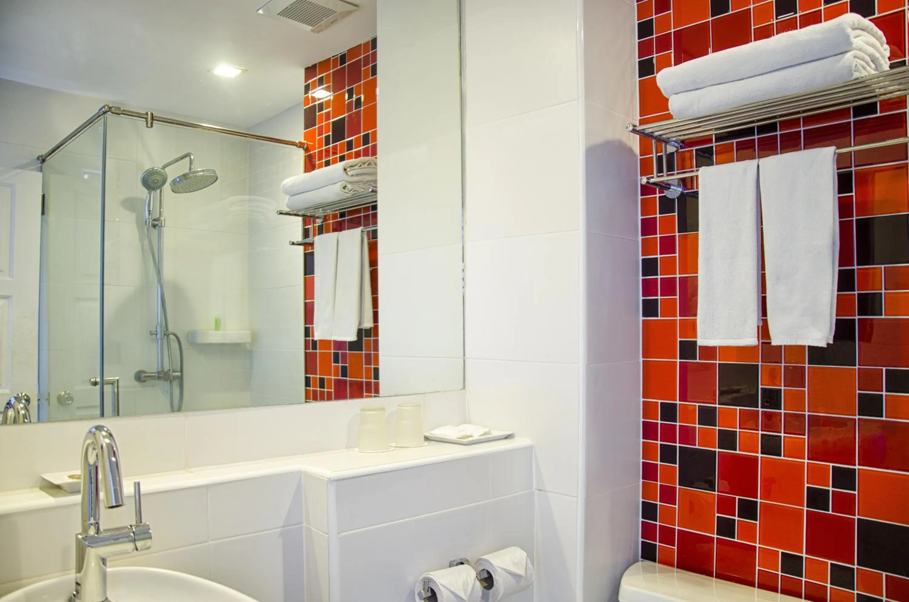 Toilet in Samui Verticolor