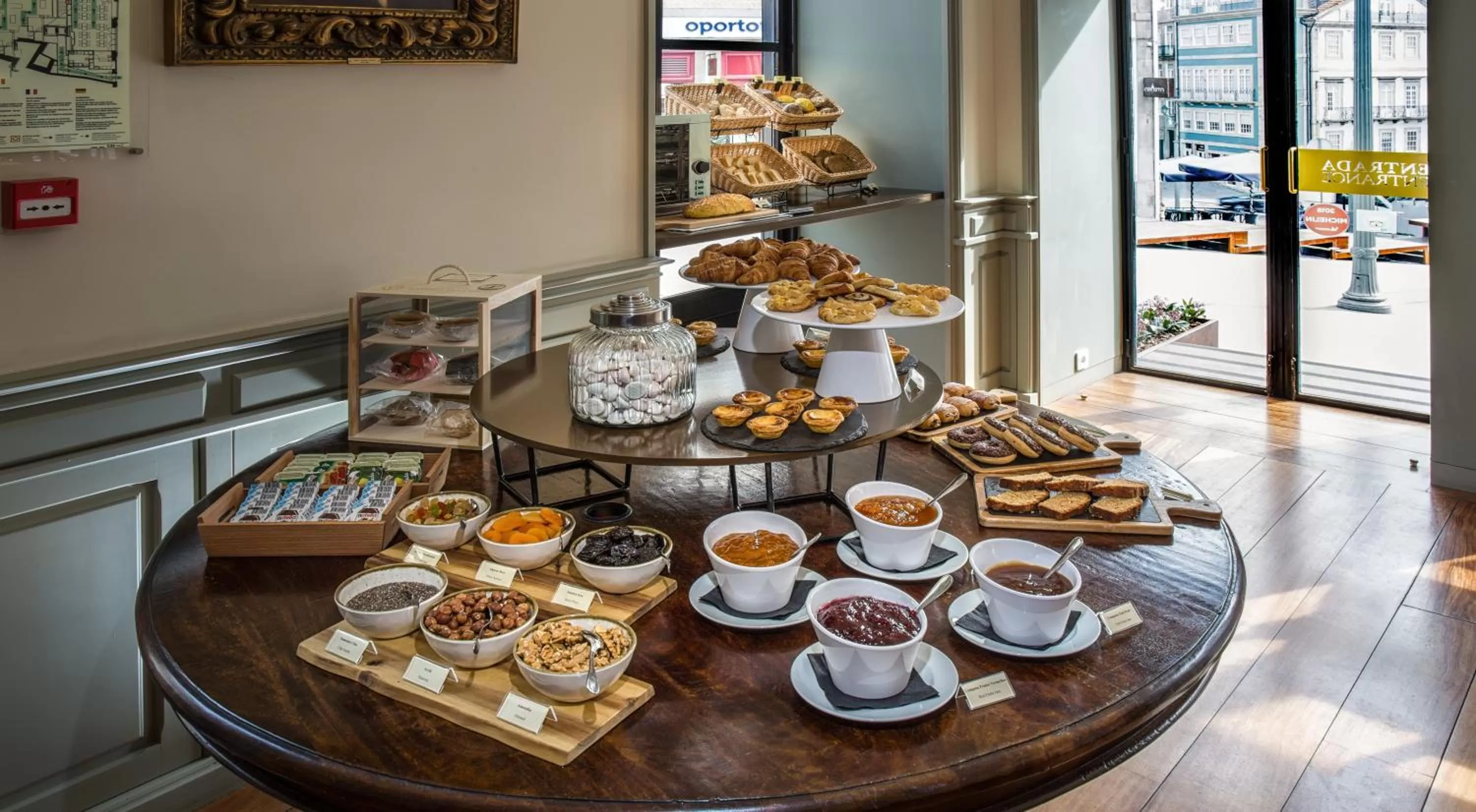 Food in Porto A.S. 1829 Hotel