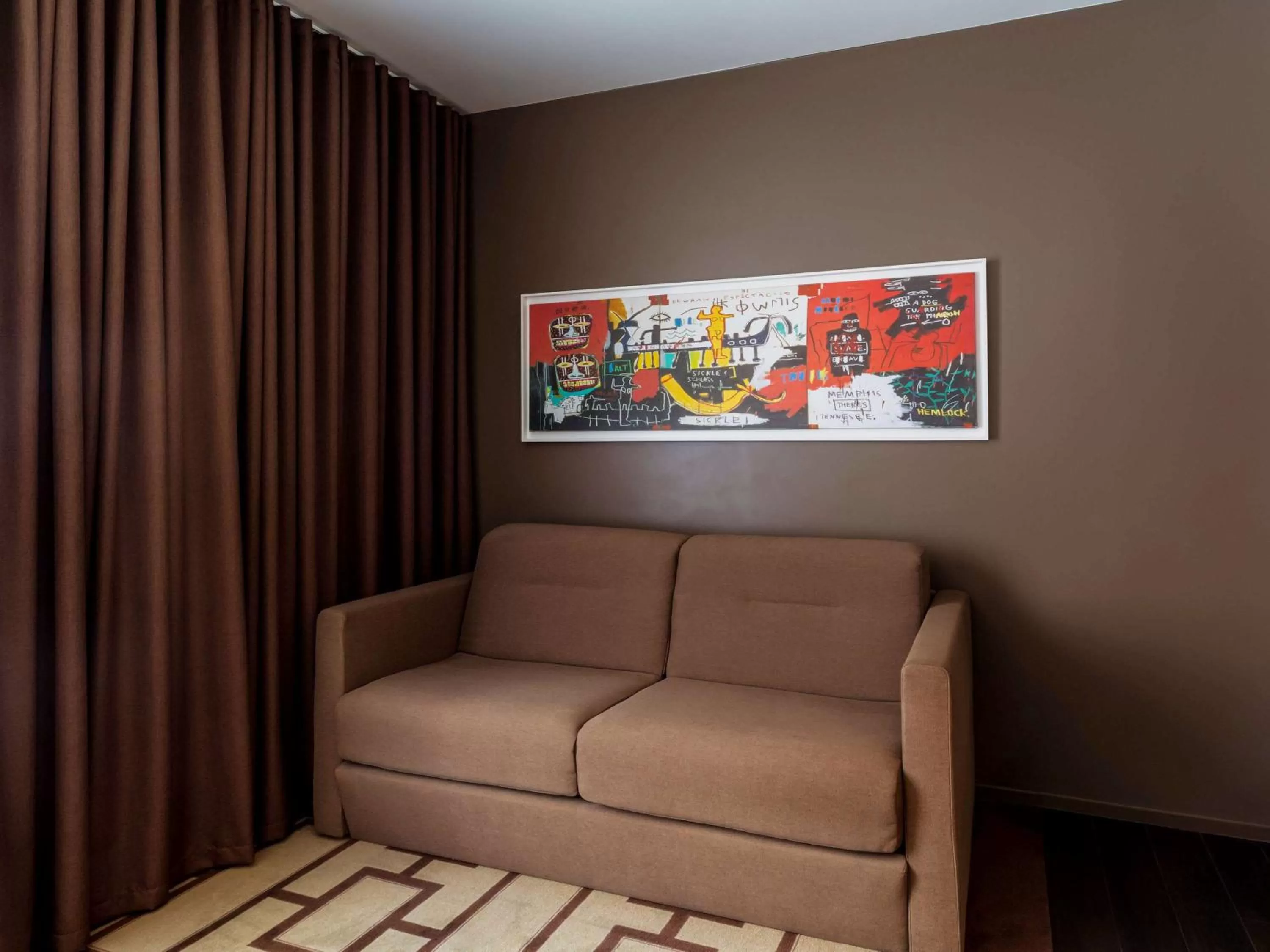 Photo of the whole room, Seating Area in Adagio Serris Val d Europe