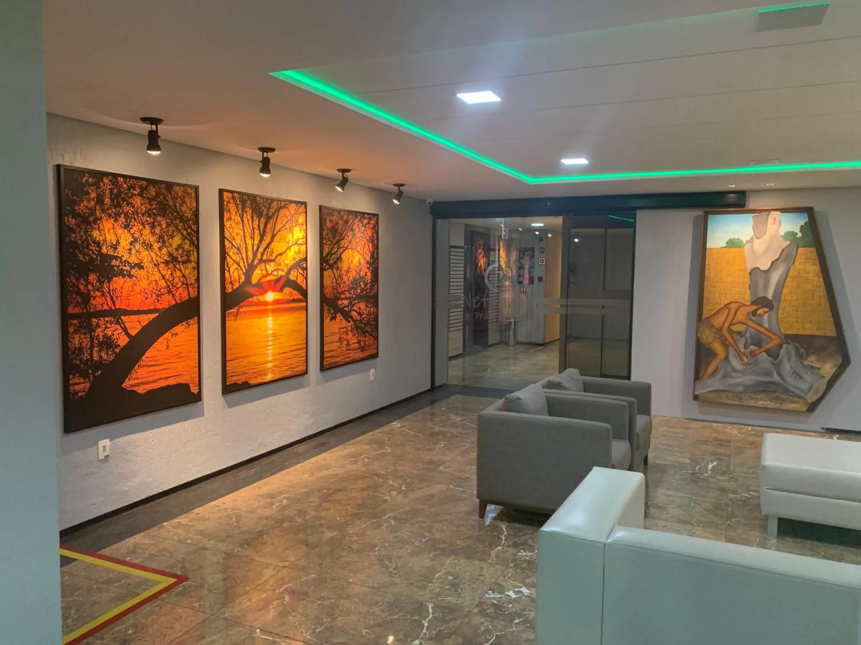 Netuanah Praia Hotel