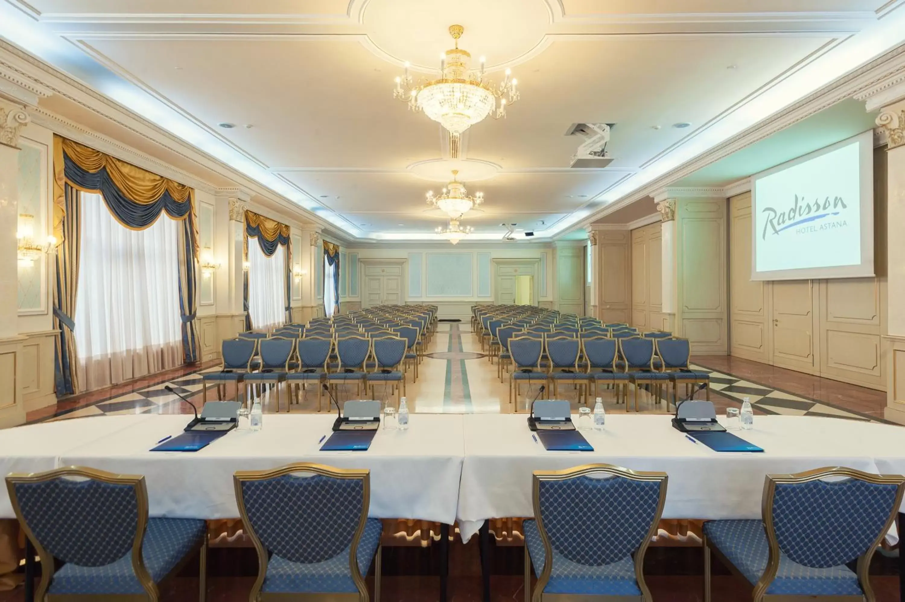 Banquet/Function facilities in Radisson Hotel Astana