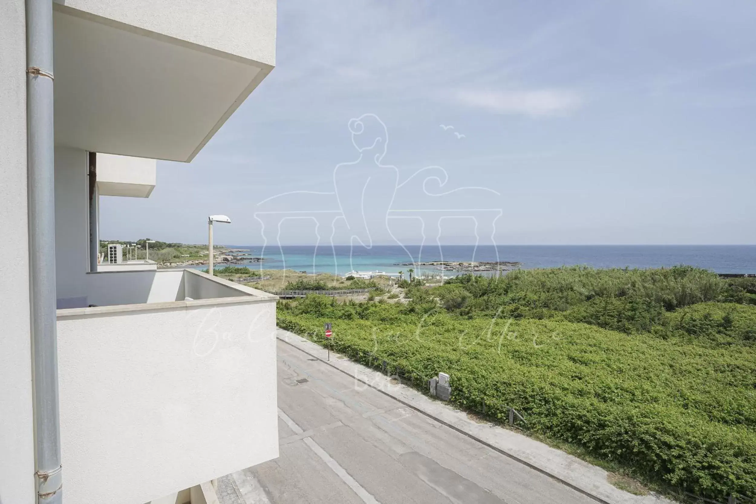 Property building, Sea View in Balconi sul mare