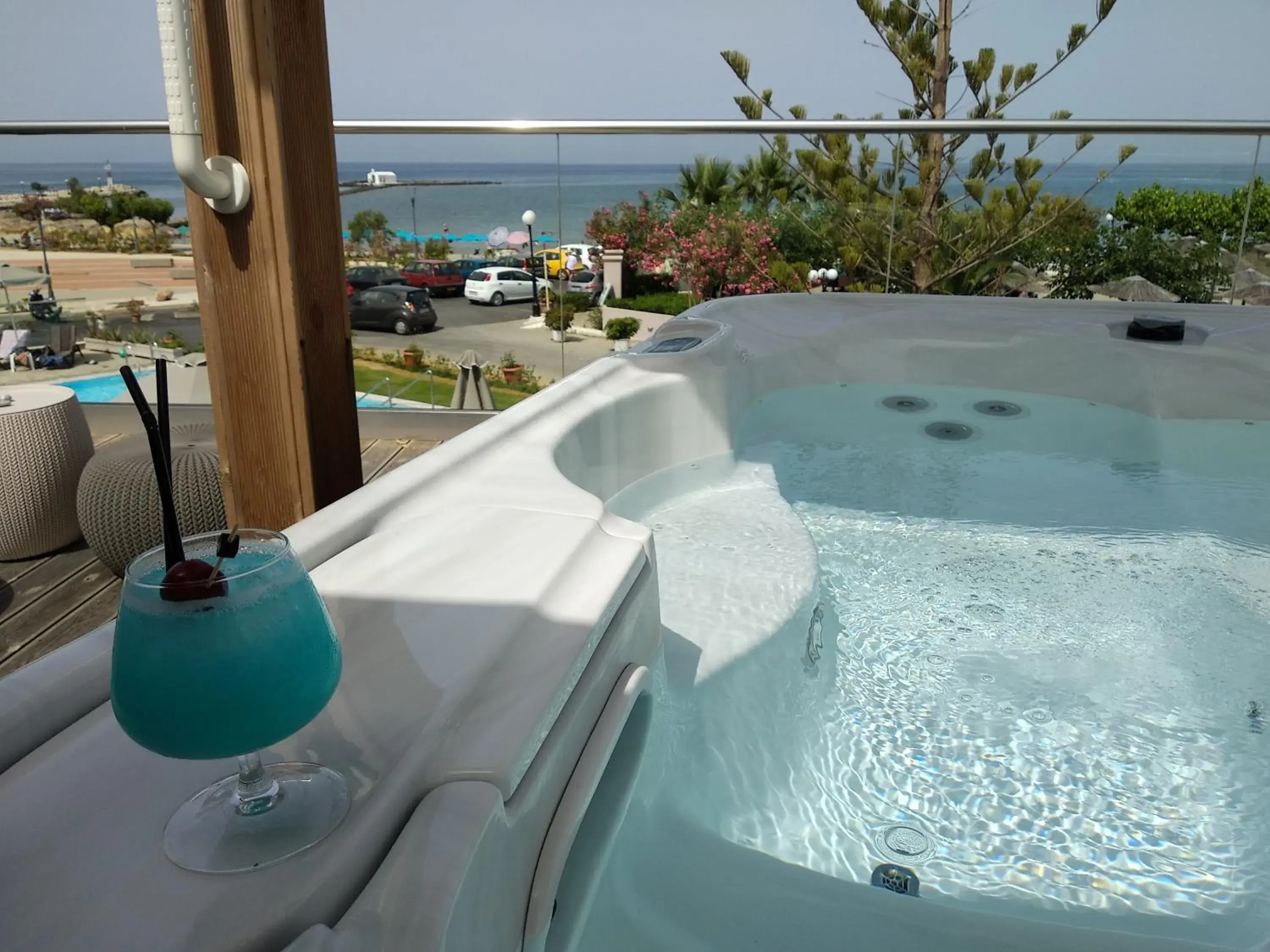 Hot Tub in Georgioupolis Beach Hotel