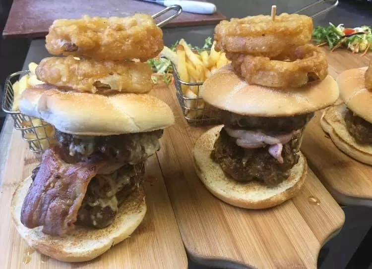 The New Alexandra Hotel