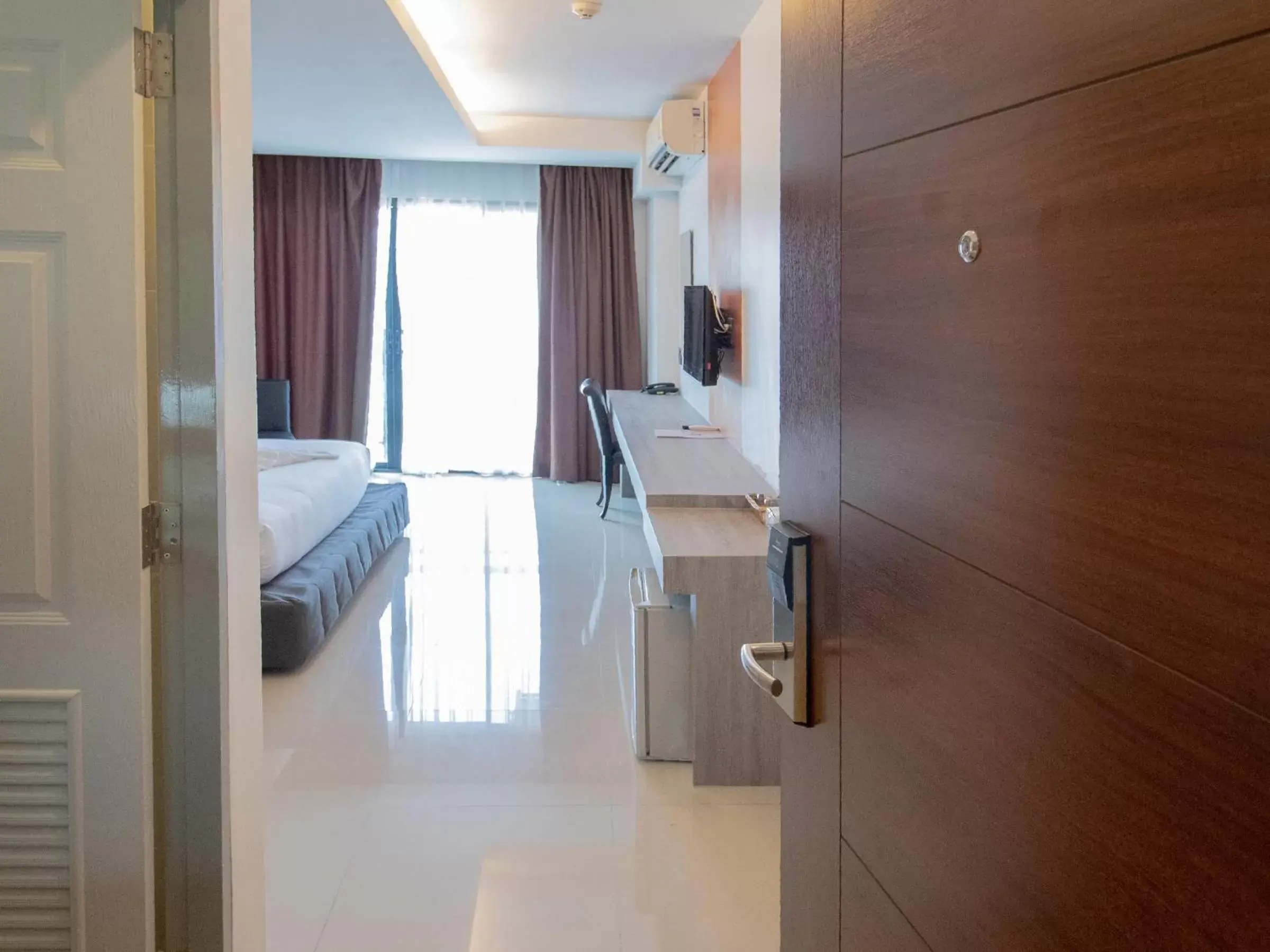 TV and multimedia, Bathroom in Fortune D Hotel Phitsanulok