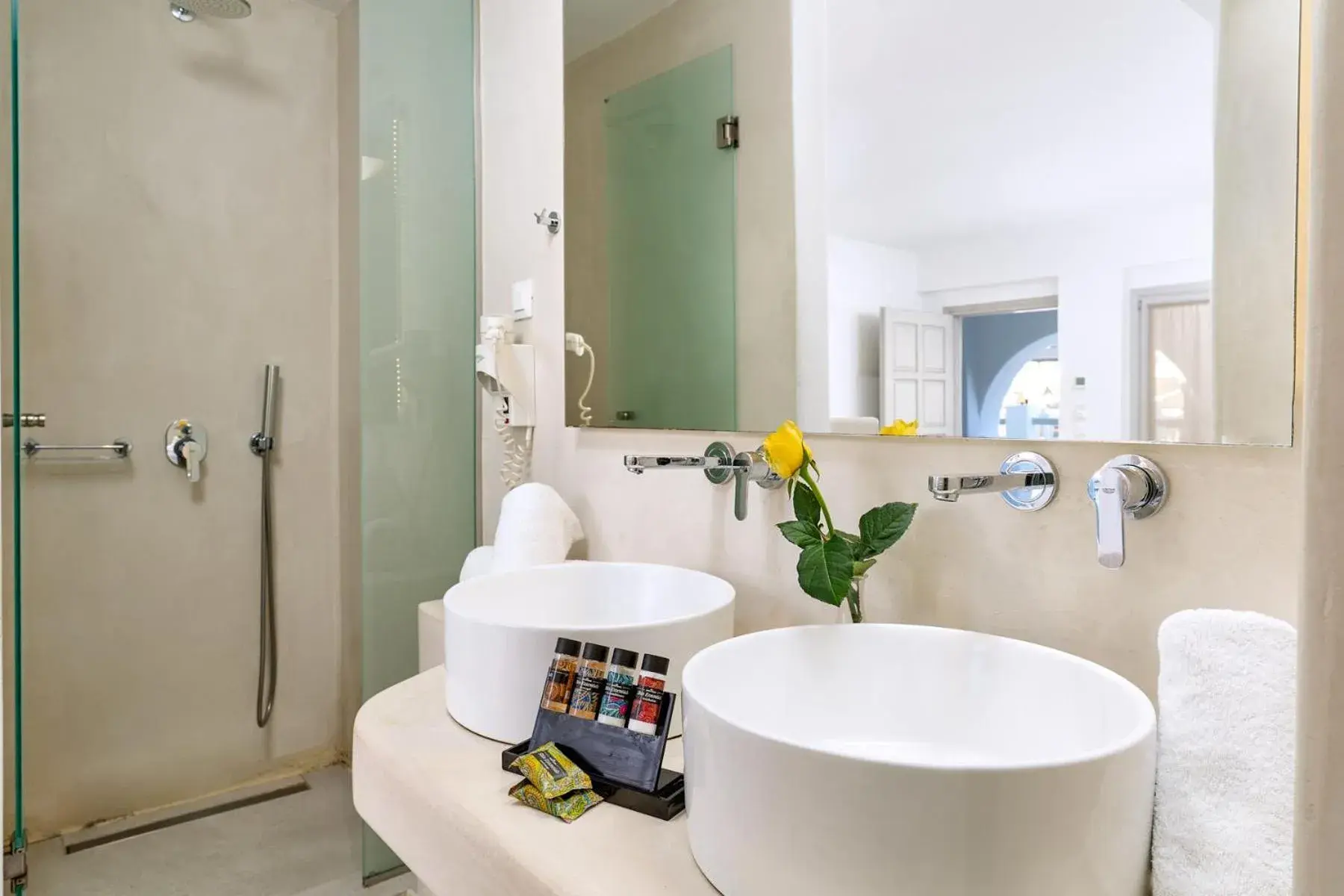 Shower, Bathroom in Paolas own Boutique Hotel