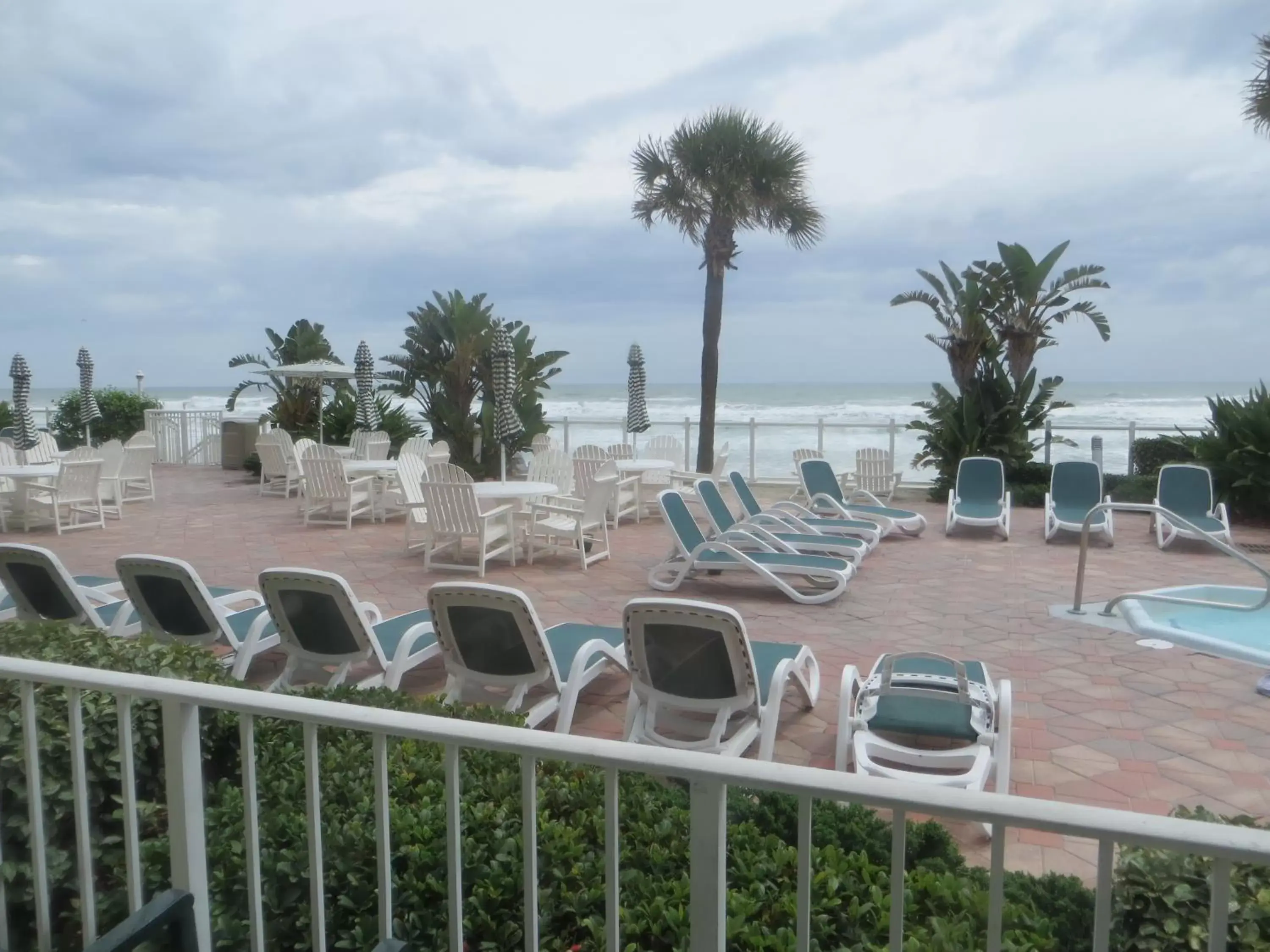 Sea view in Days Inn by Wyndham Daytona Oceanfront