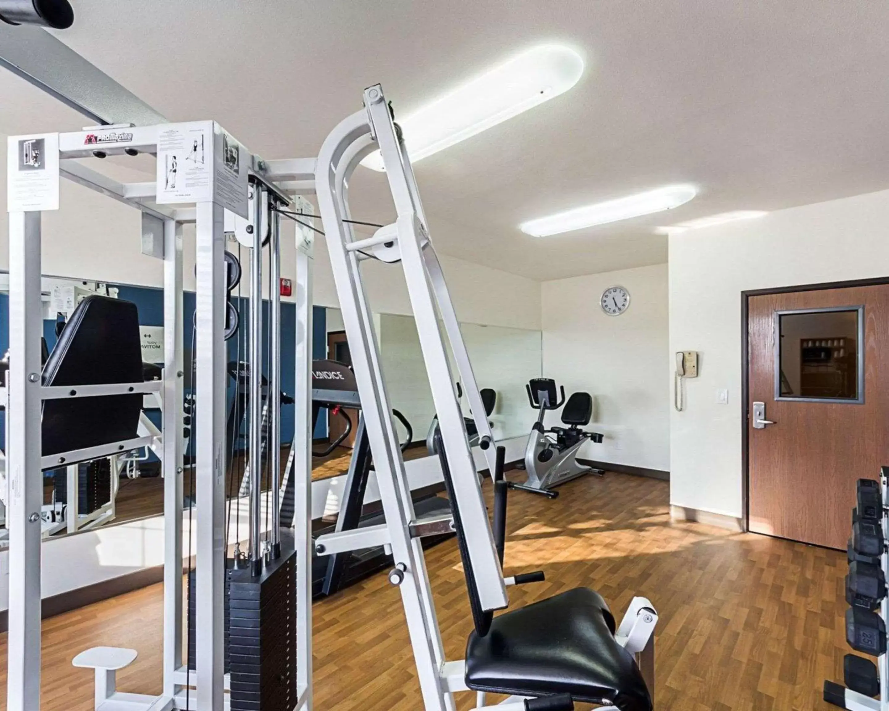 Fitness centre/facilities, Fitness Center/Facilities in Comfort Suites At Plaza Mall