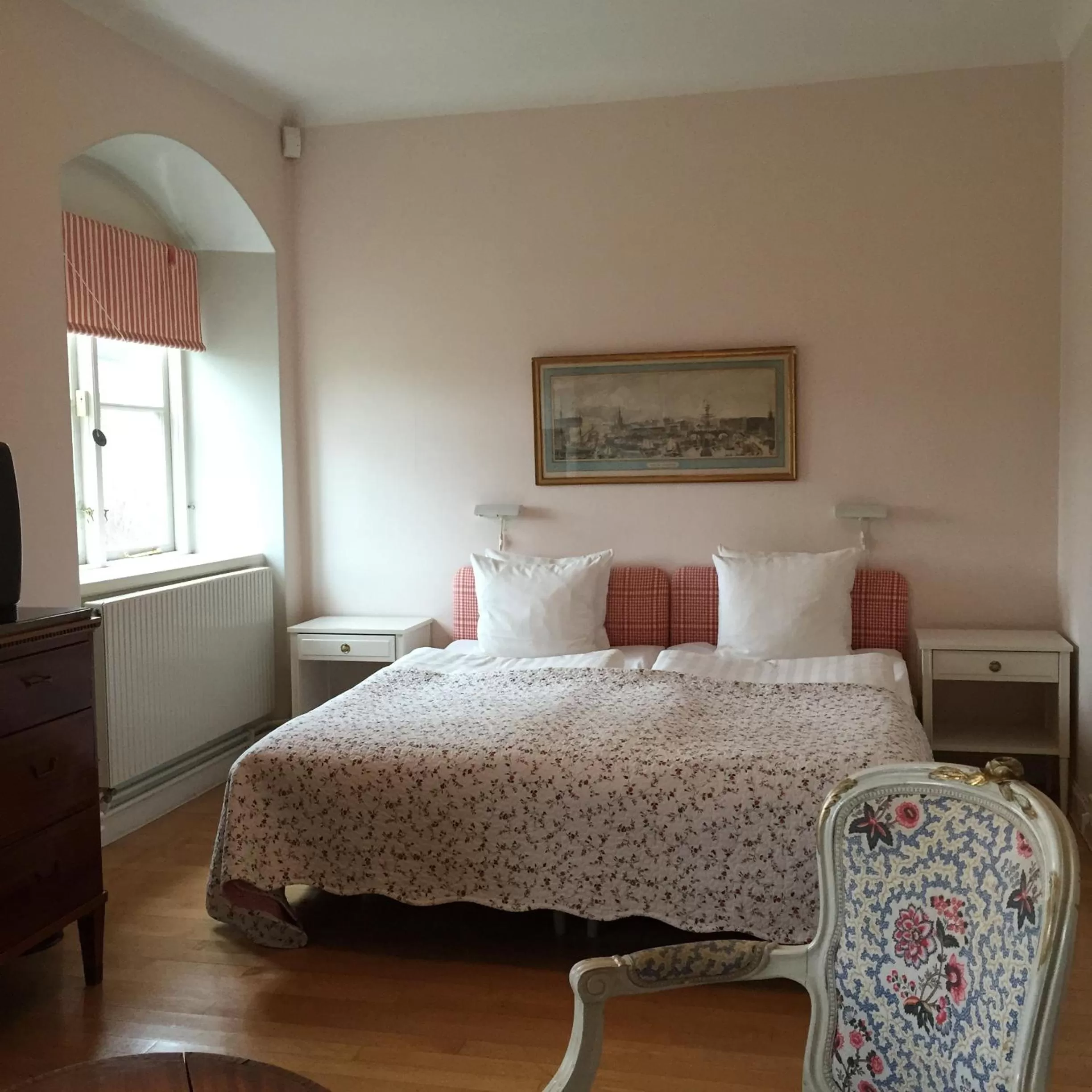 Photo of the whole room, Bed in Hesselby Slott