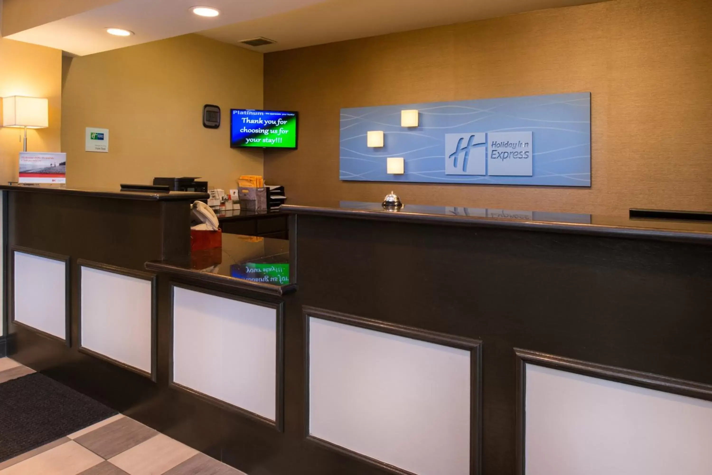 Property building, Lobby/Reception in Holiday Inn Express Hotel & Suites Bucyrus, an IHG Hotel