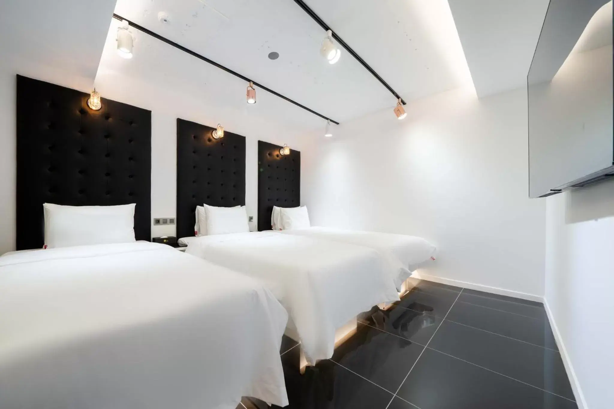 Bed in Ytt Hotel Bed in Ytt Hotel